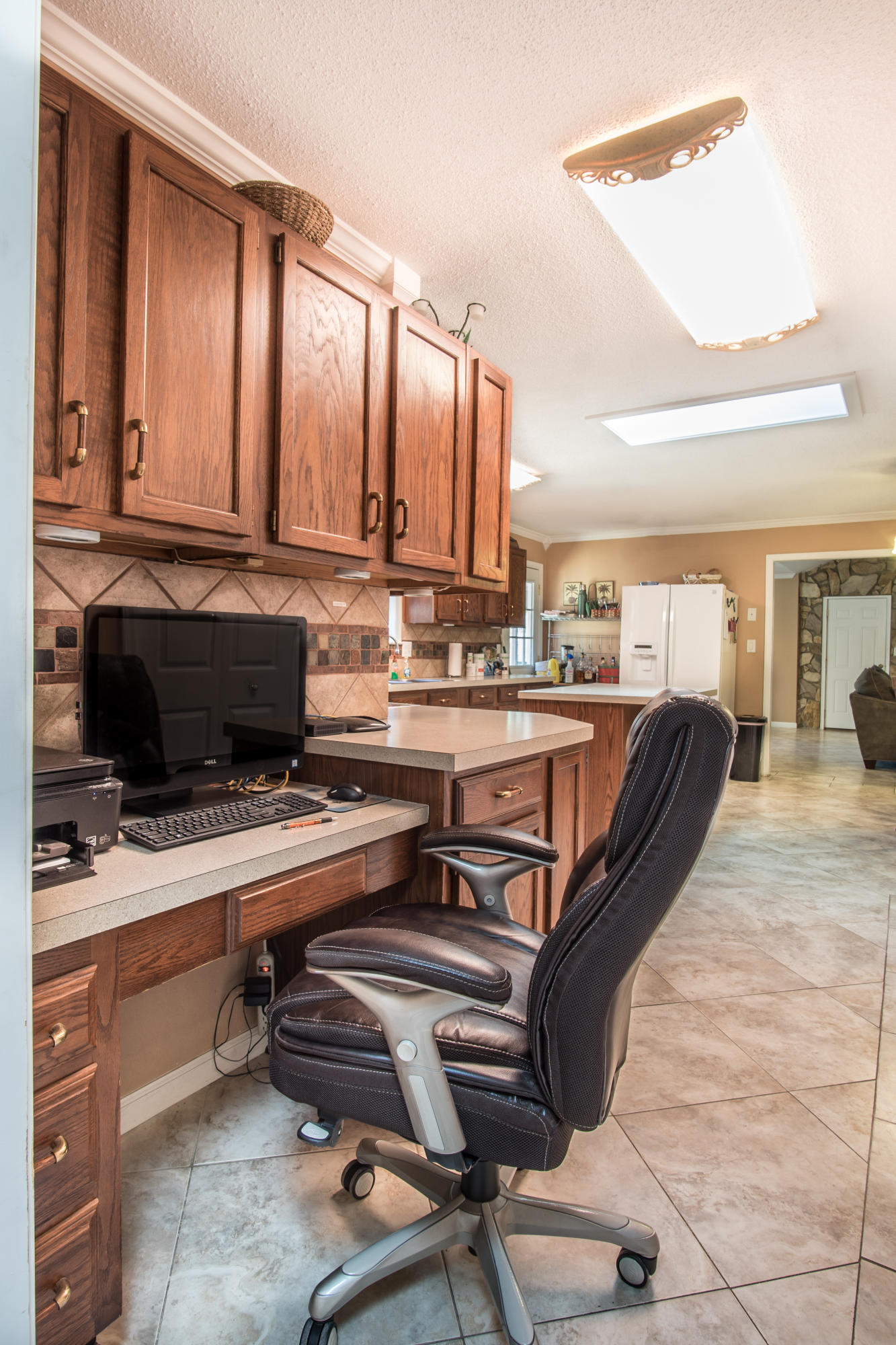 WHISPERWOOD EST - Residential