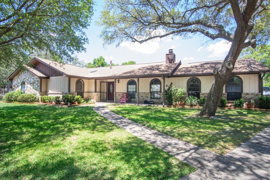 Move in Ready Very Well kept 3bed/2 bath home located in a cul-de-sac in a very spacious 0.69 acre lot on quiet well established neighborhood. Ceramic tile throughout most of the home. The beautiful Stone Wall with Fireplace located in Living Room gives this home a warm feeling, perfect for any family. Open layout and Covered Back Porch allows for entertaining. Fully fenced-in backyard includes 2008 Above Ground Pool. ALL Copper Wiring. Some of the updates include, but are not limited to, New Architectural Shingle Roof was installed August 2015 with membrane sealant, New A/C with Heat Pump 2009 and Brand New Water Heater 2016. The home comes with an Exterior Generator switch panel. Come see this rare find close to Kenwood, Eglin AFB and Hurlburt AFB.