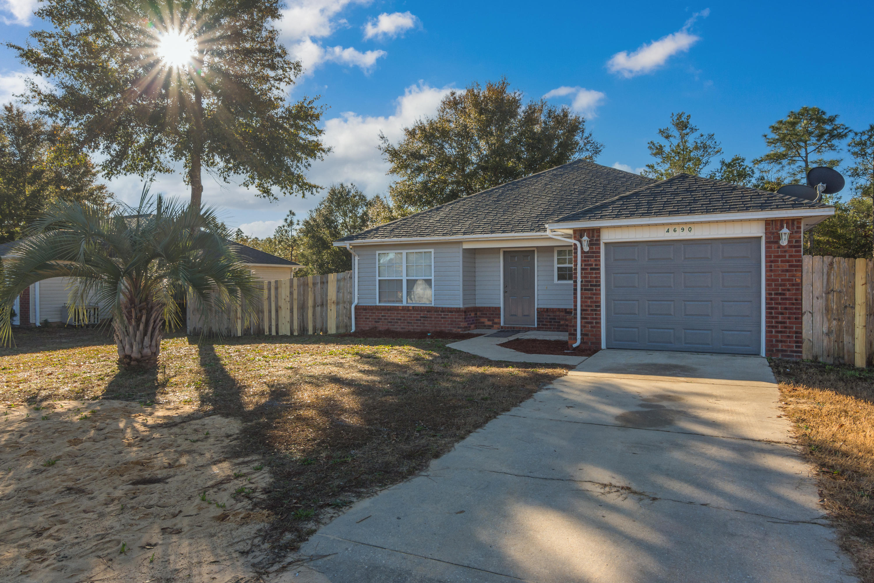 TRIPLE LAKES ESTATES - Residential