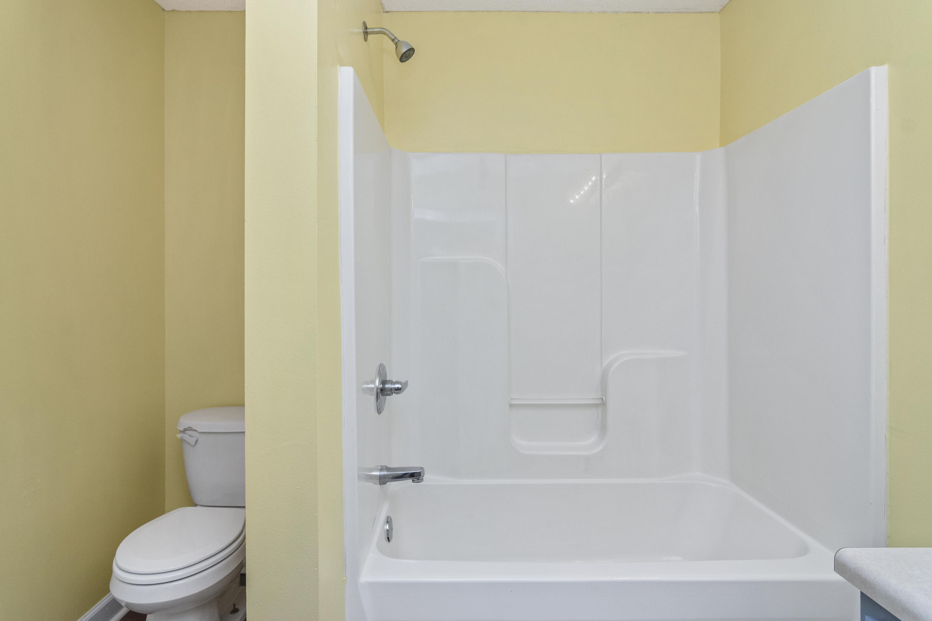 TRIPLE LAKES ESTATES - Residential