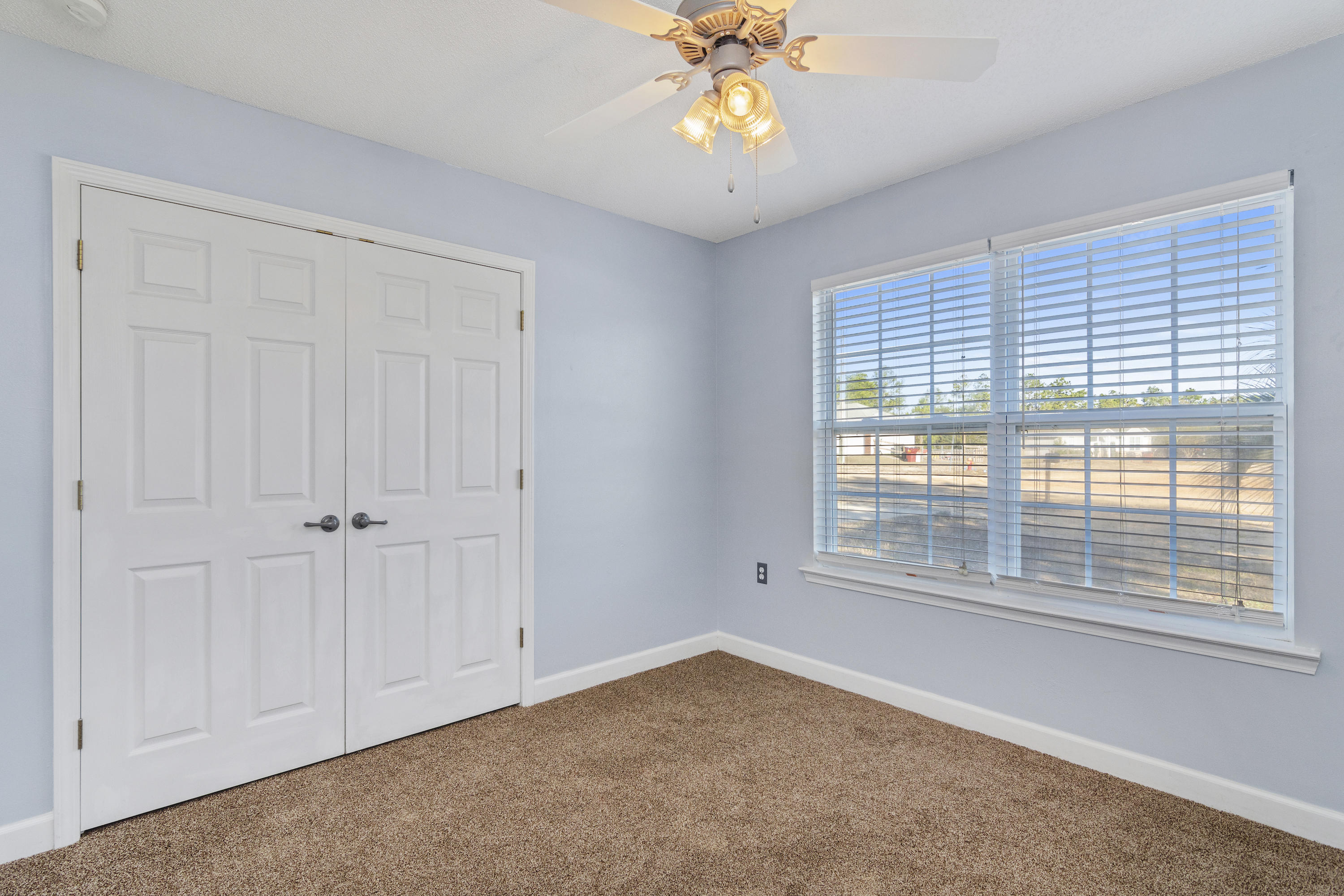 TRIPLE LAKES ESTATES - Residential