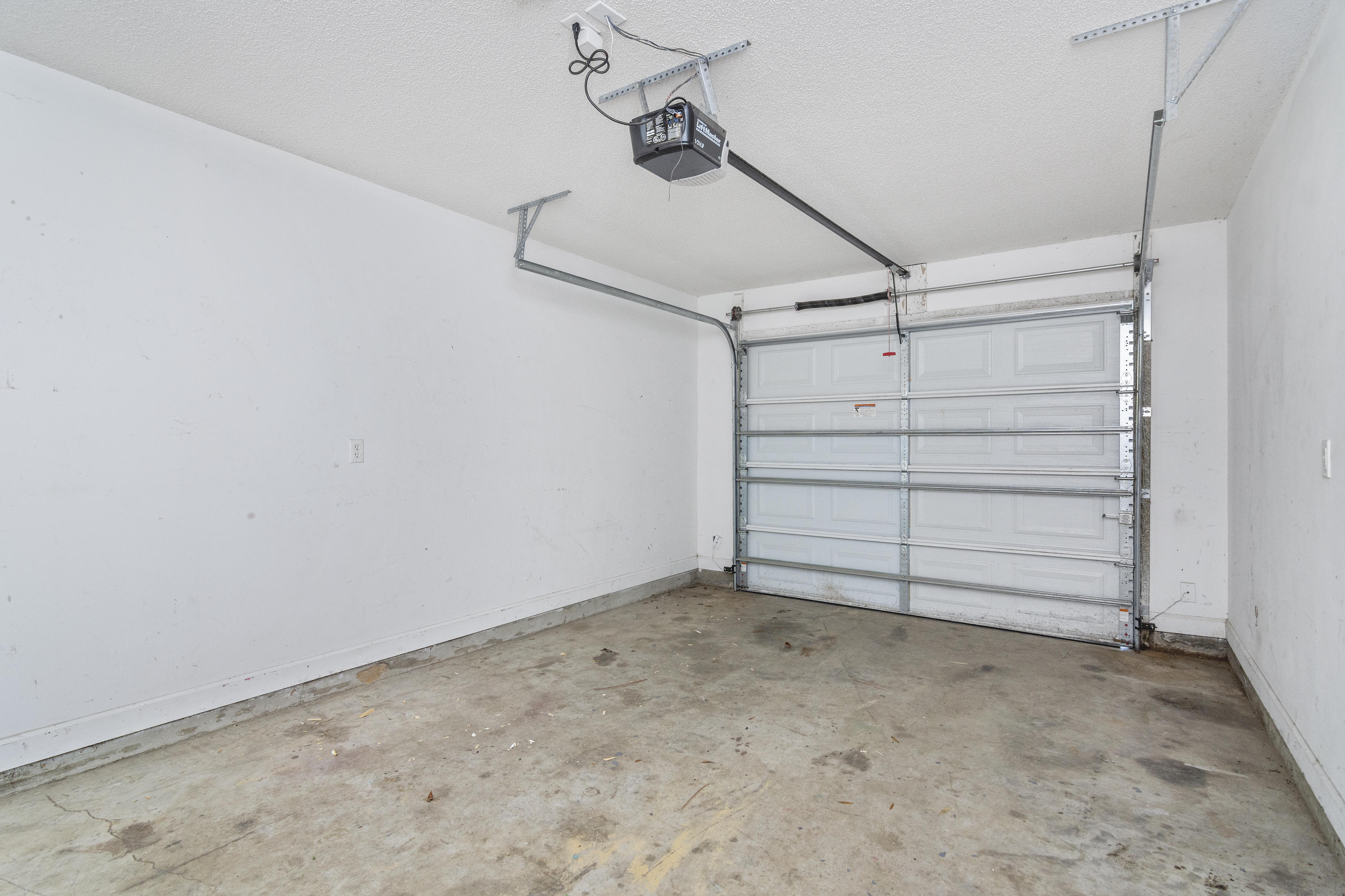 TRIPLE LAKES ESTATES - Residential