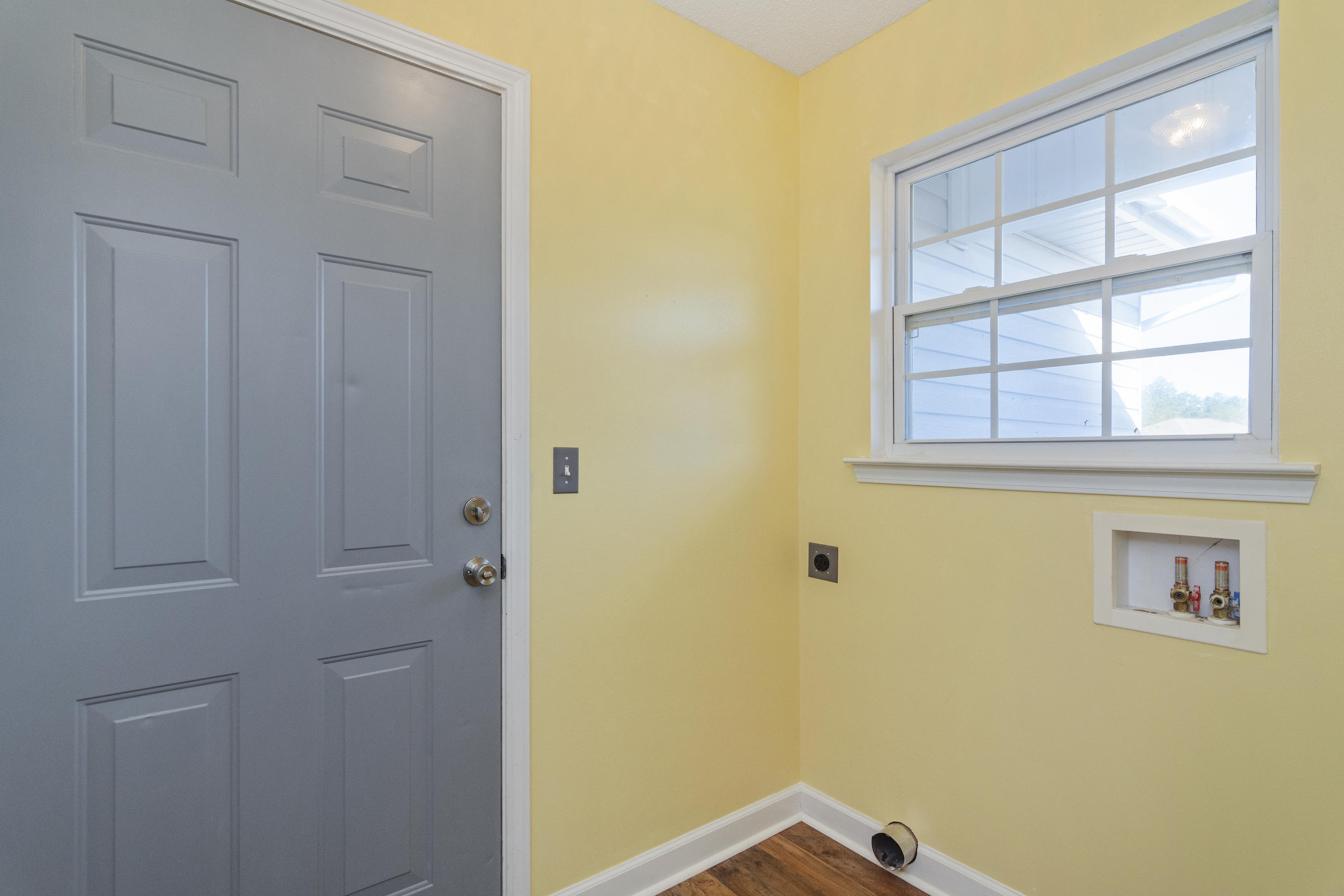 TRIPLE LAKES ESTATES - Residential