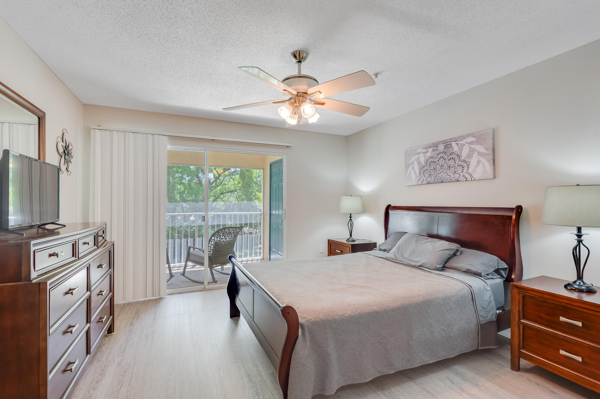 THE FLORIDA CLUB - Residential