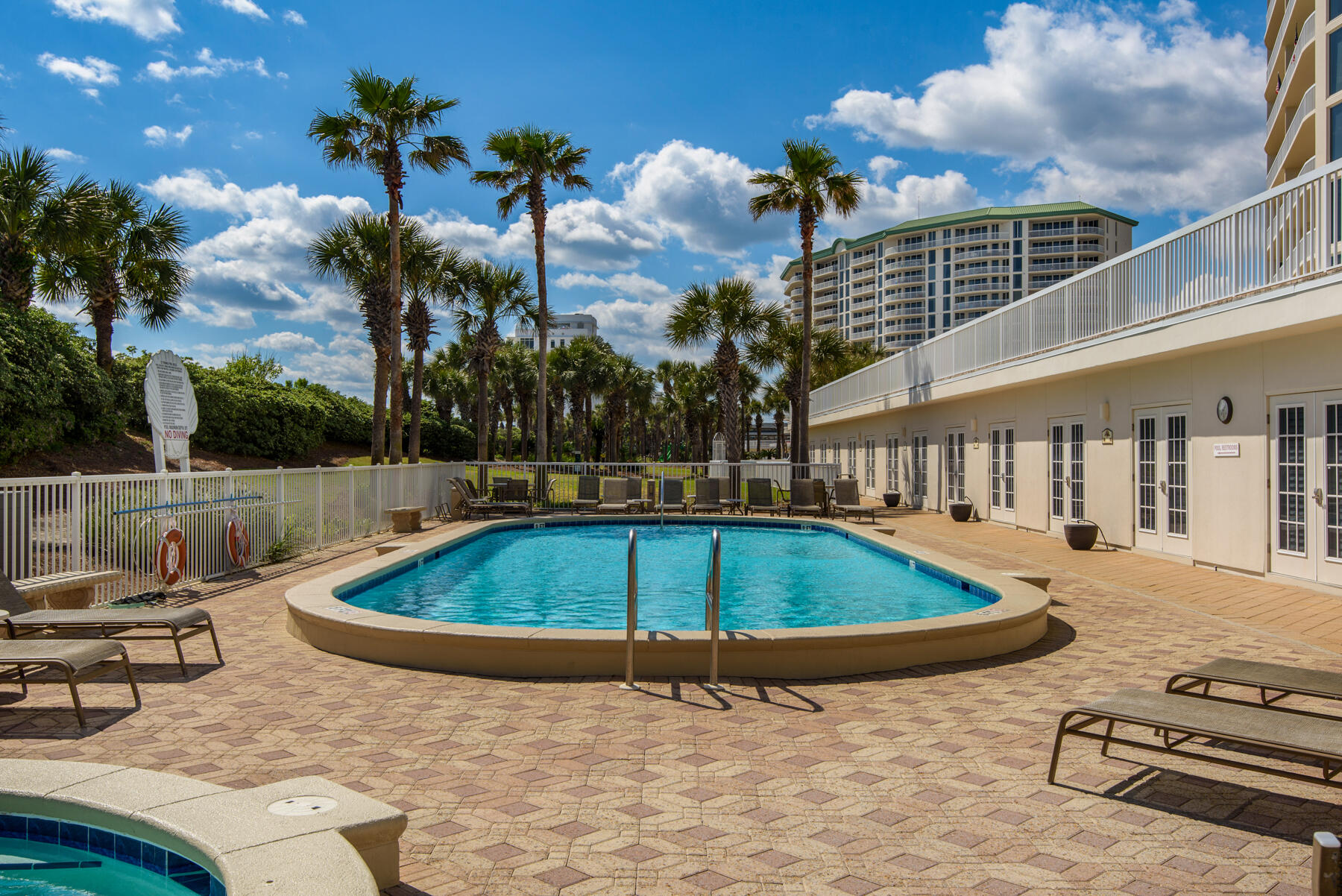 ST. THOMAS AT SILVER SHELLS - Residential