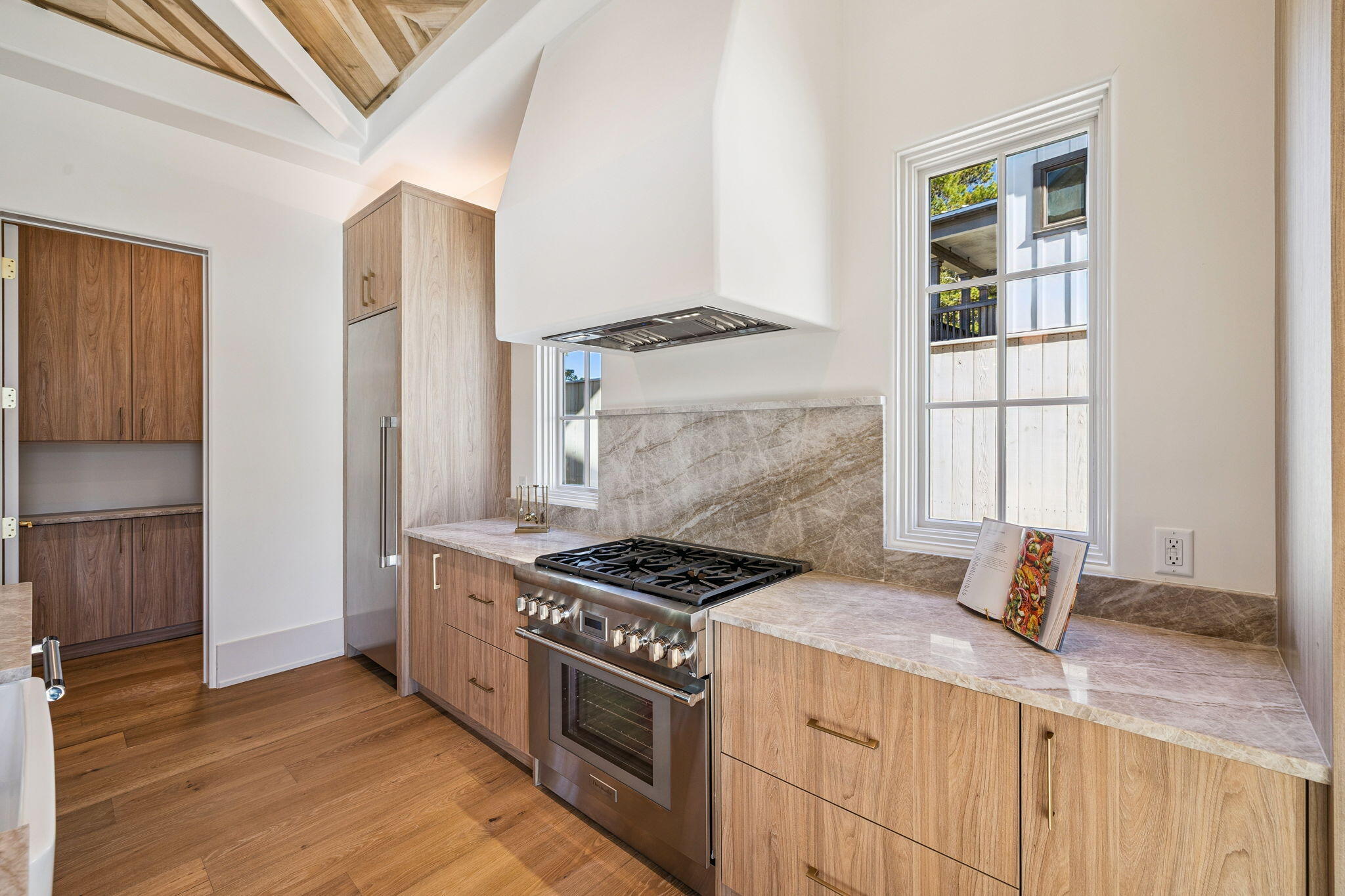 SWEET BAY - Residential