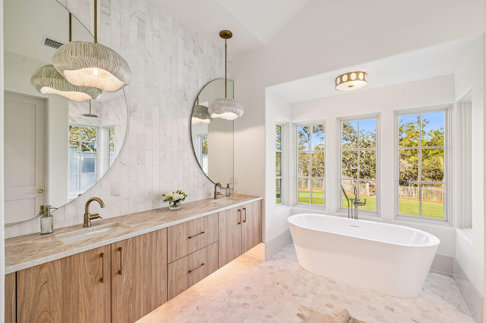 SWEET BAY - Residential