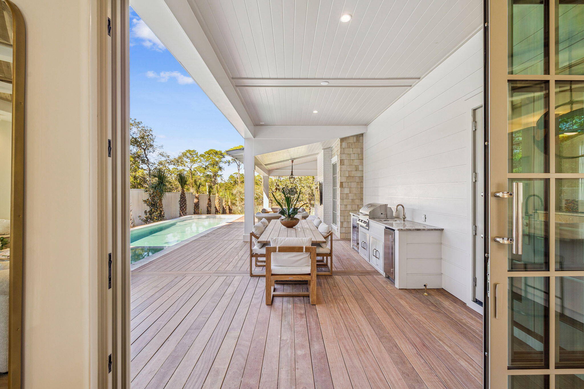 SWEET BAY - Residential