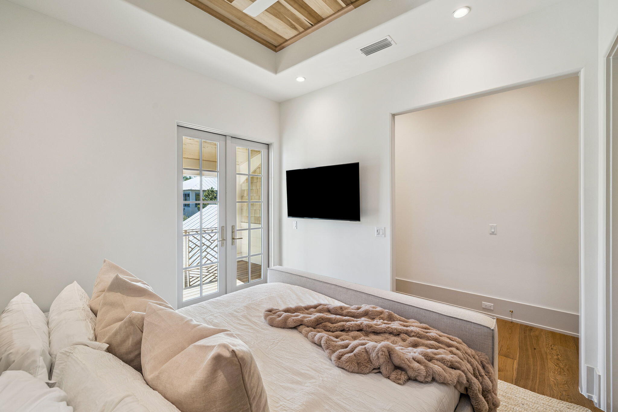 SWEET BAY - Residential