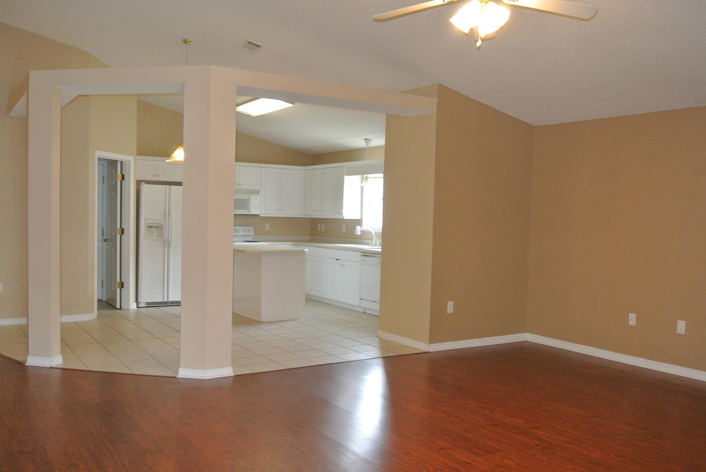 MAGNOLIAPLANTATION AT BLUEWATER BAY - Residential