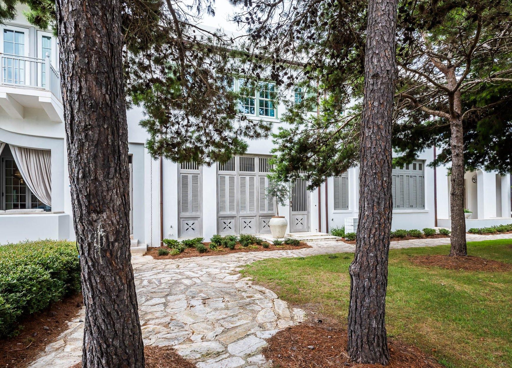 ALYS BEACH - Residential