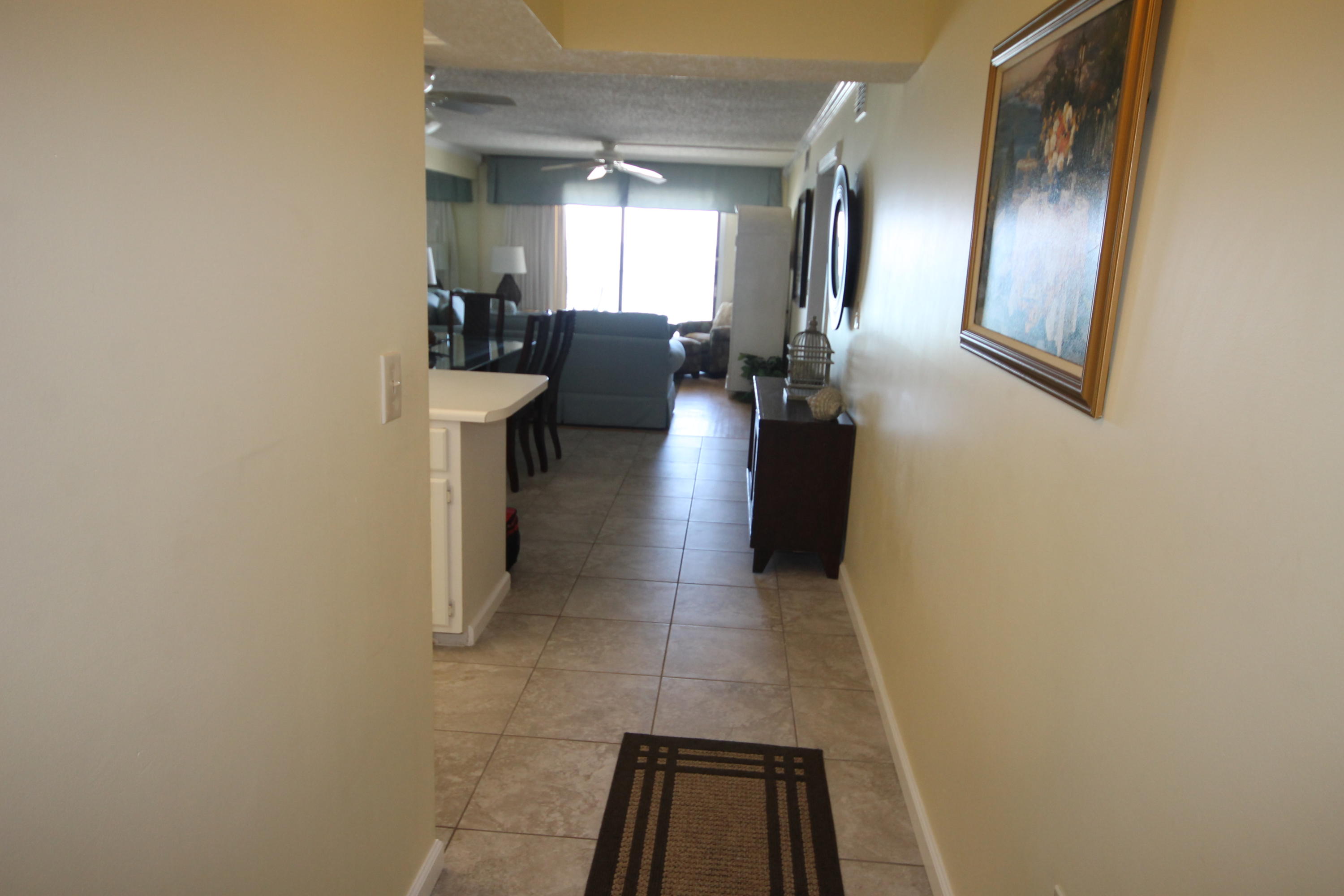 REGENCY TOWERS - Residential