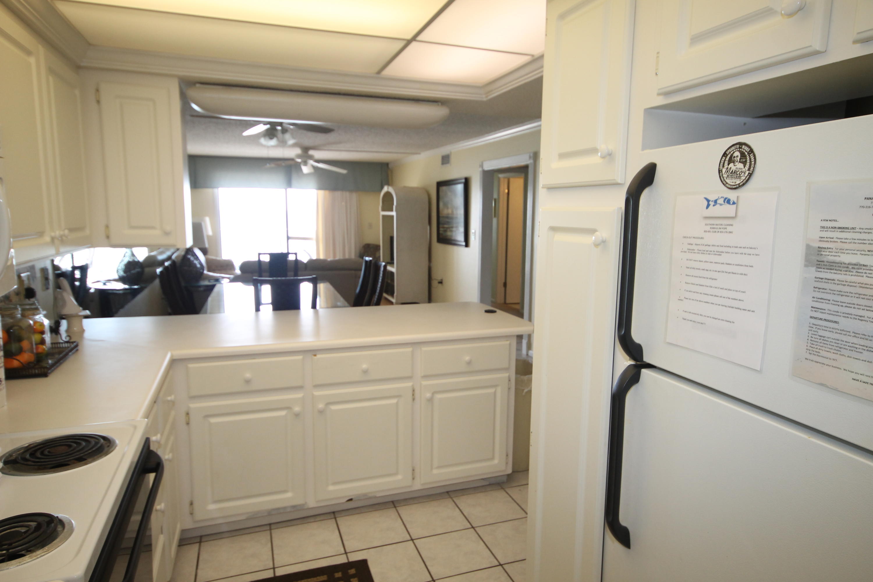 REGENCY TOWERS - Residential