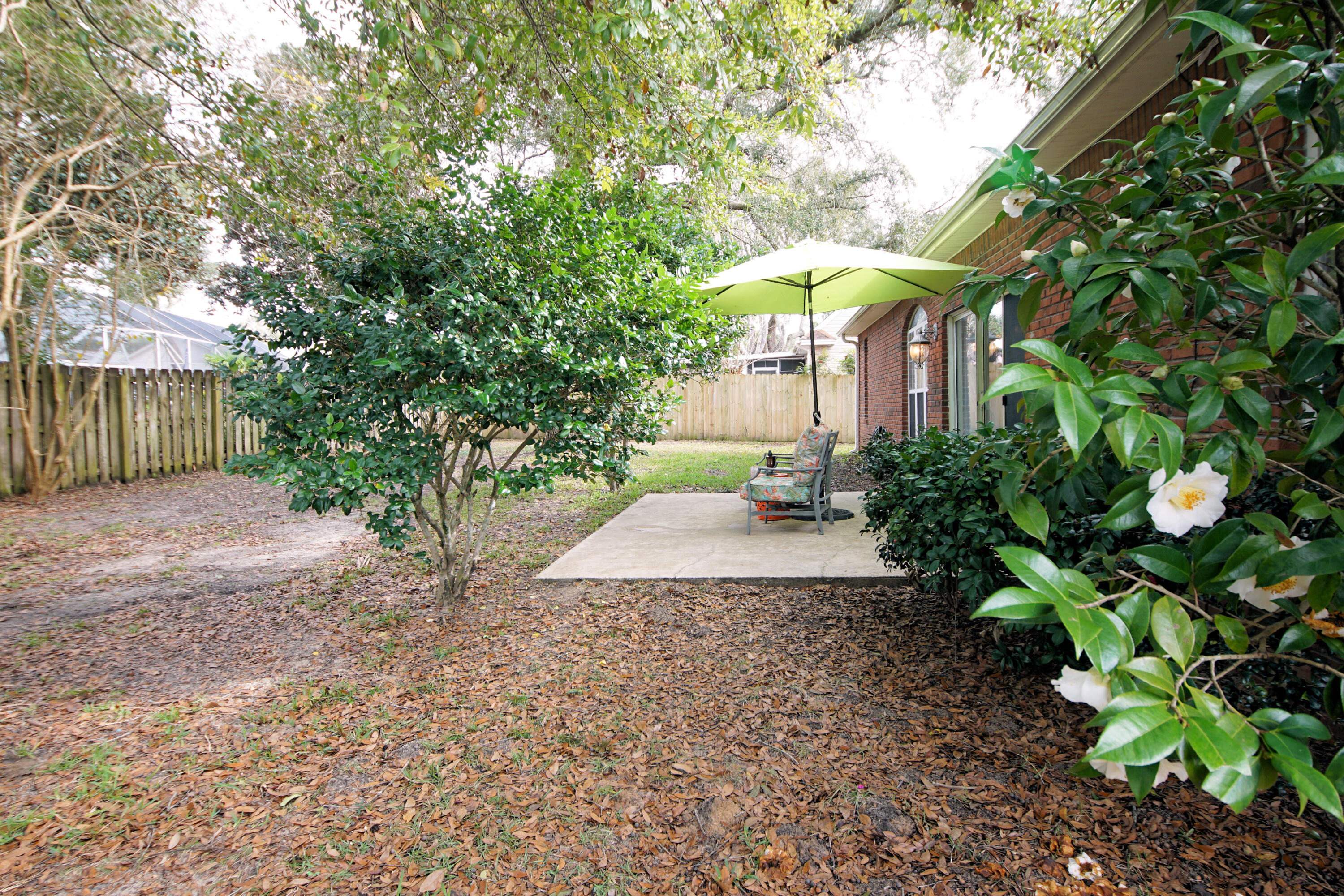 HIDDEN LAKES - Residential