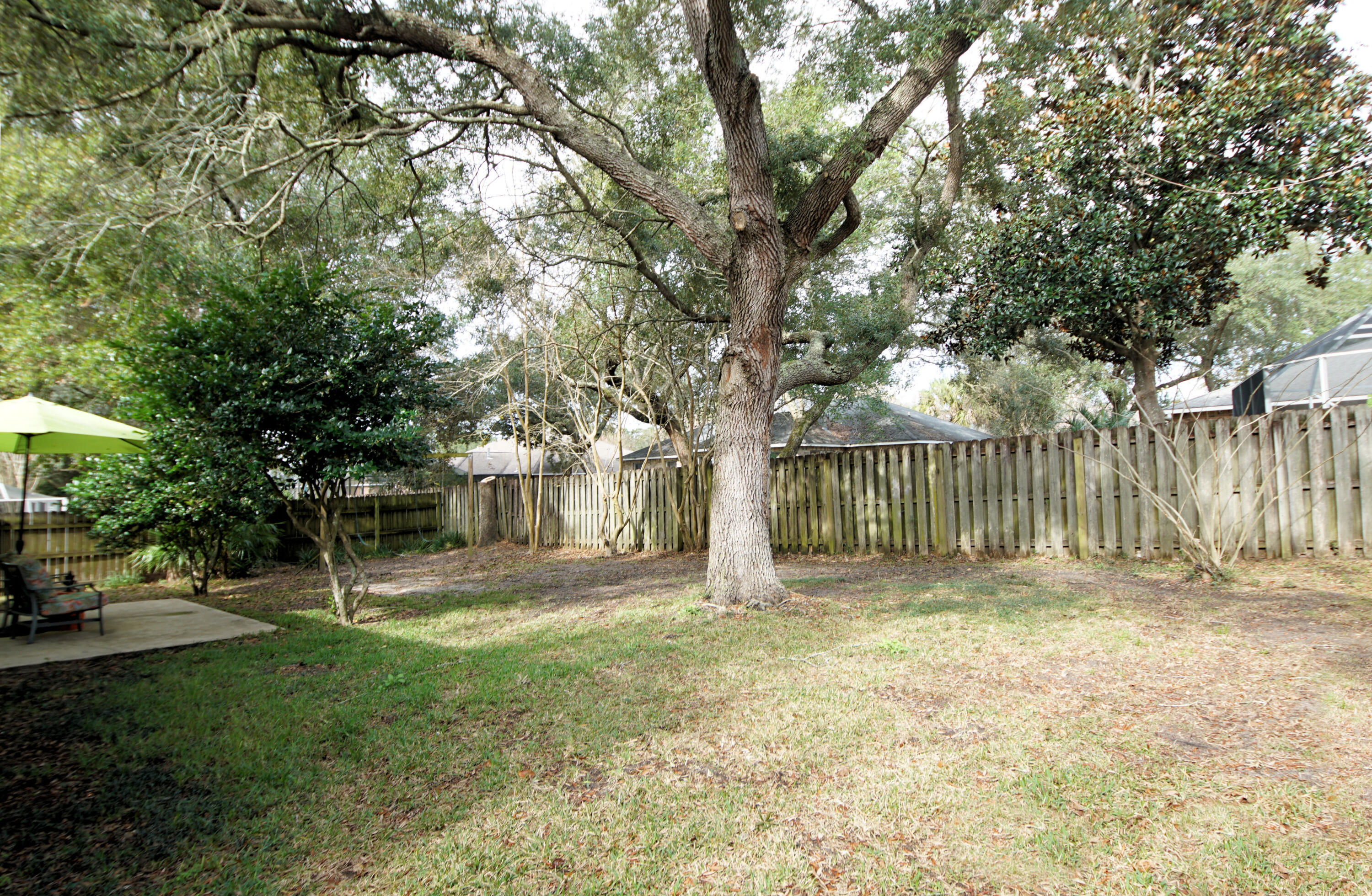 HIDDEN LAKES - Residential