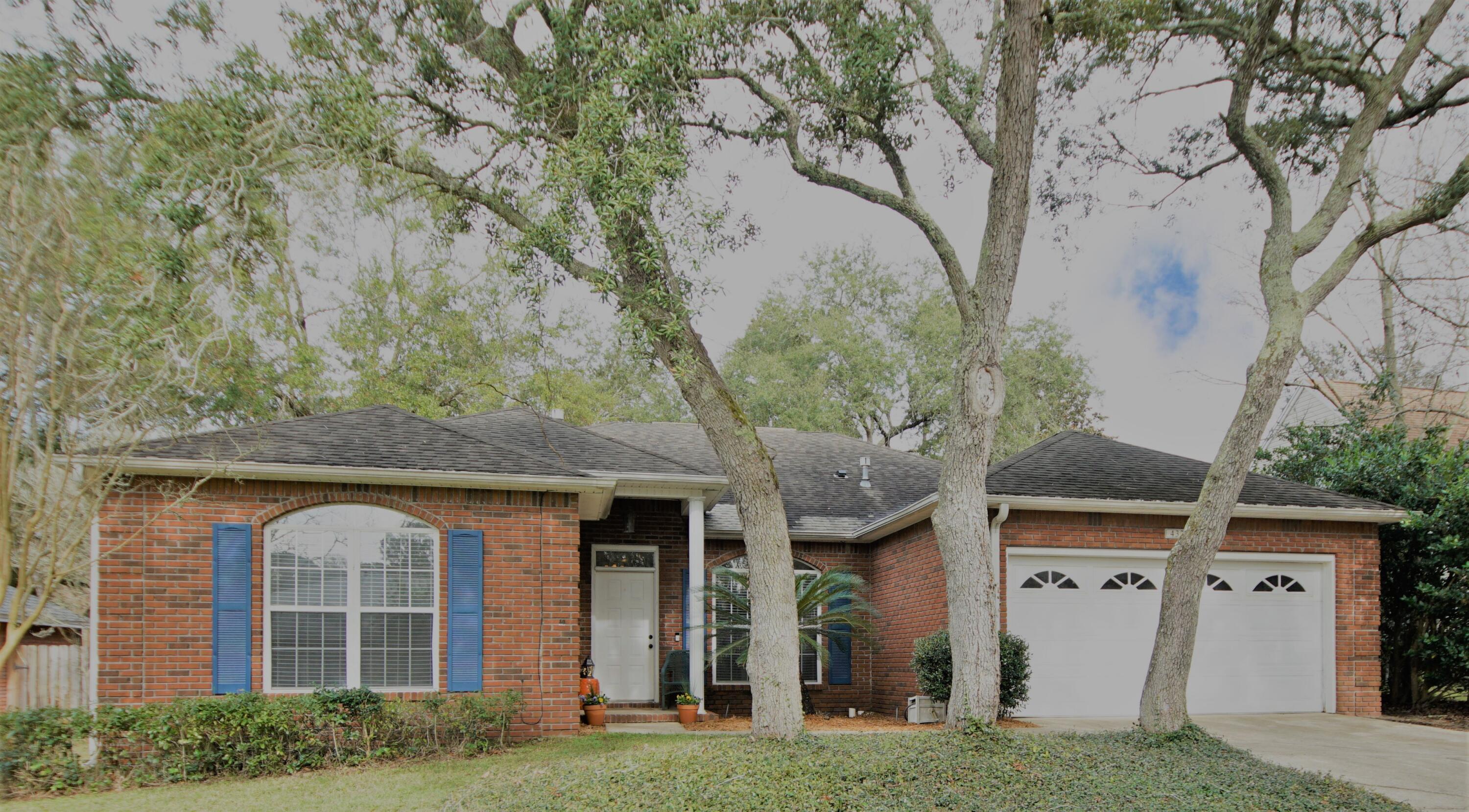 HIDDEN LAKES - Residential