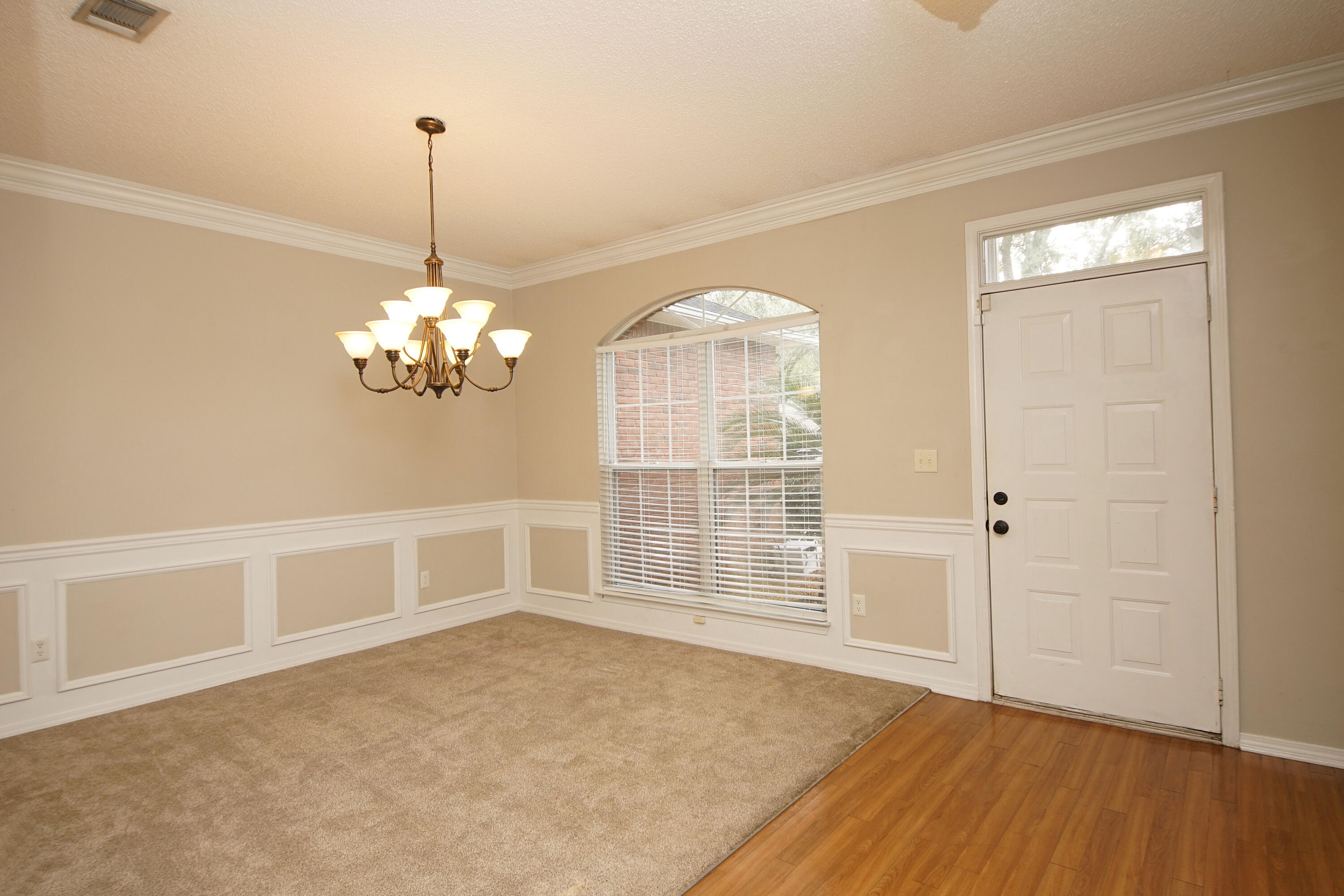 HIDDEN LAKES - Residential