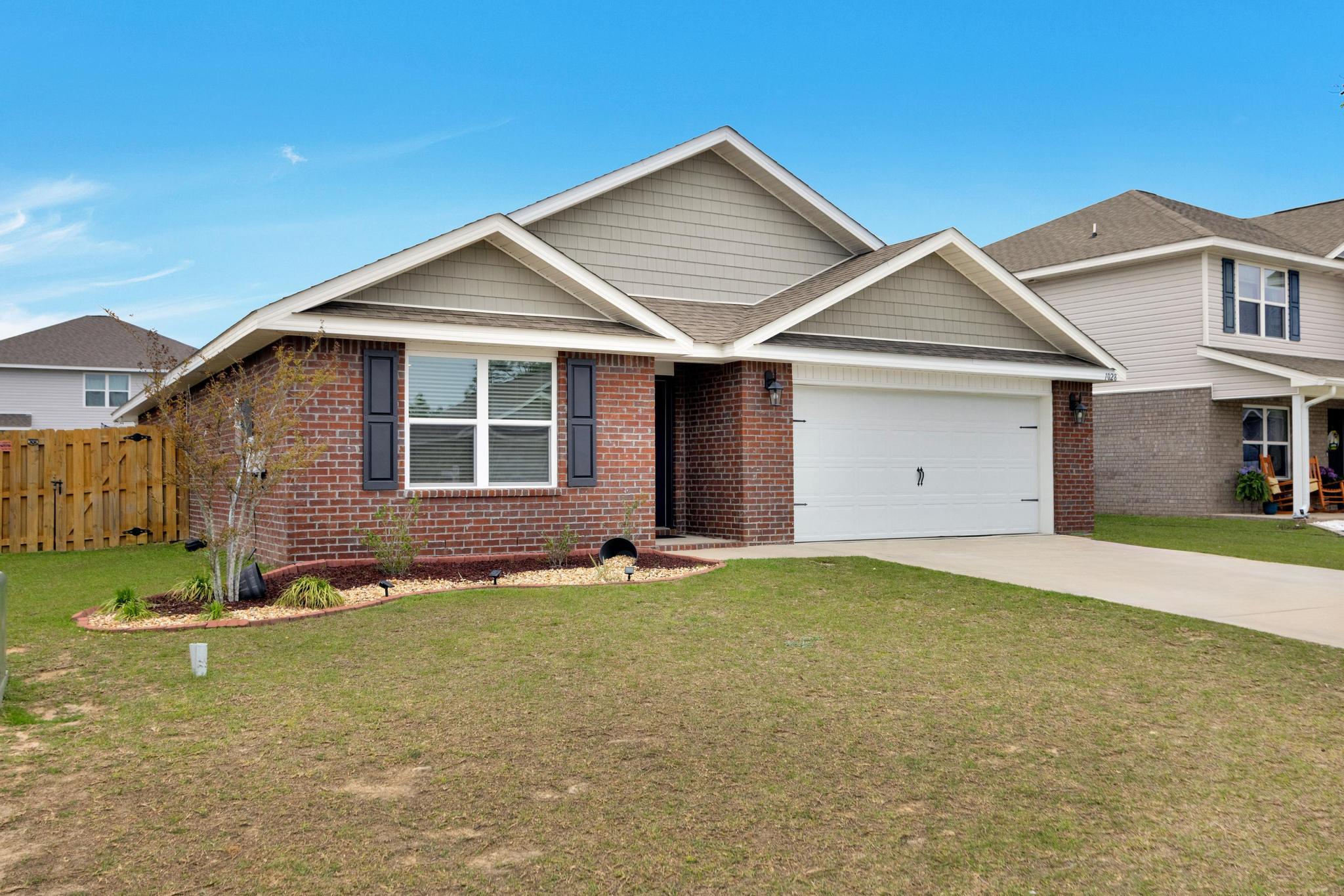 Redstone Commons - Residential