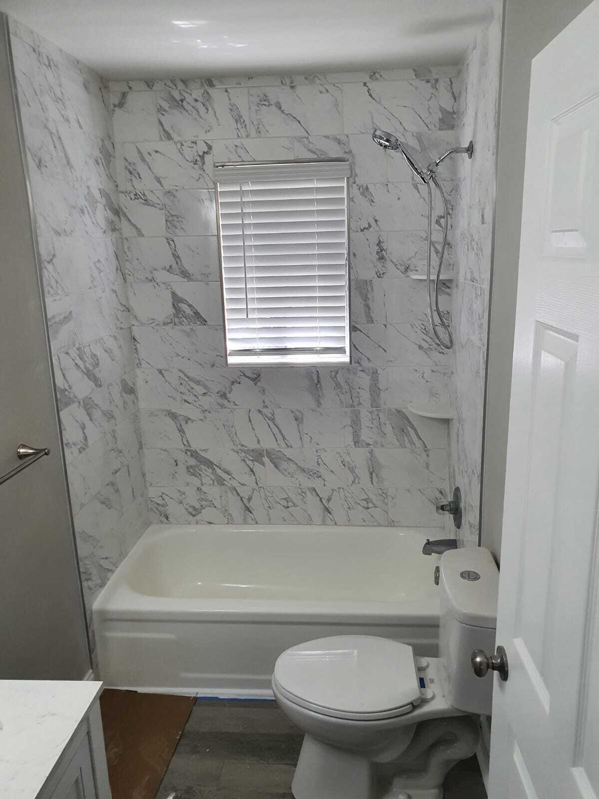 FERDON HTS E 22.9 FT OF LOT 7 & W 68.52 FT OF LOT 8 BLK 5 - Residential