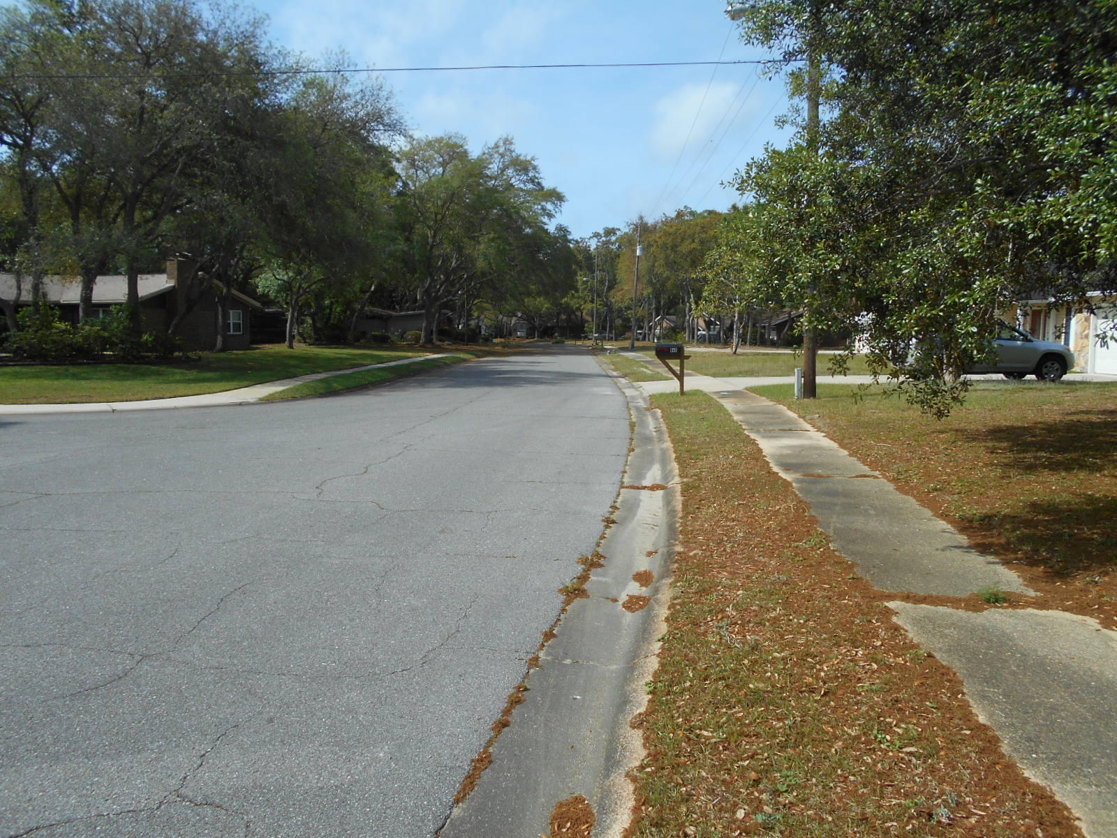 PINEWOOD ESTATES - Residential