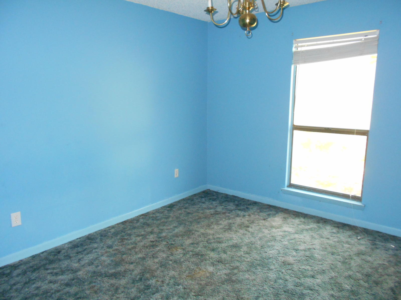 PINEWOOD ESTATES - Residential