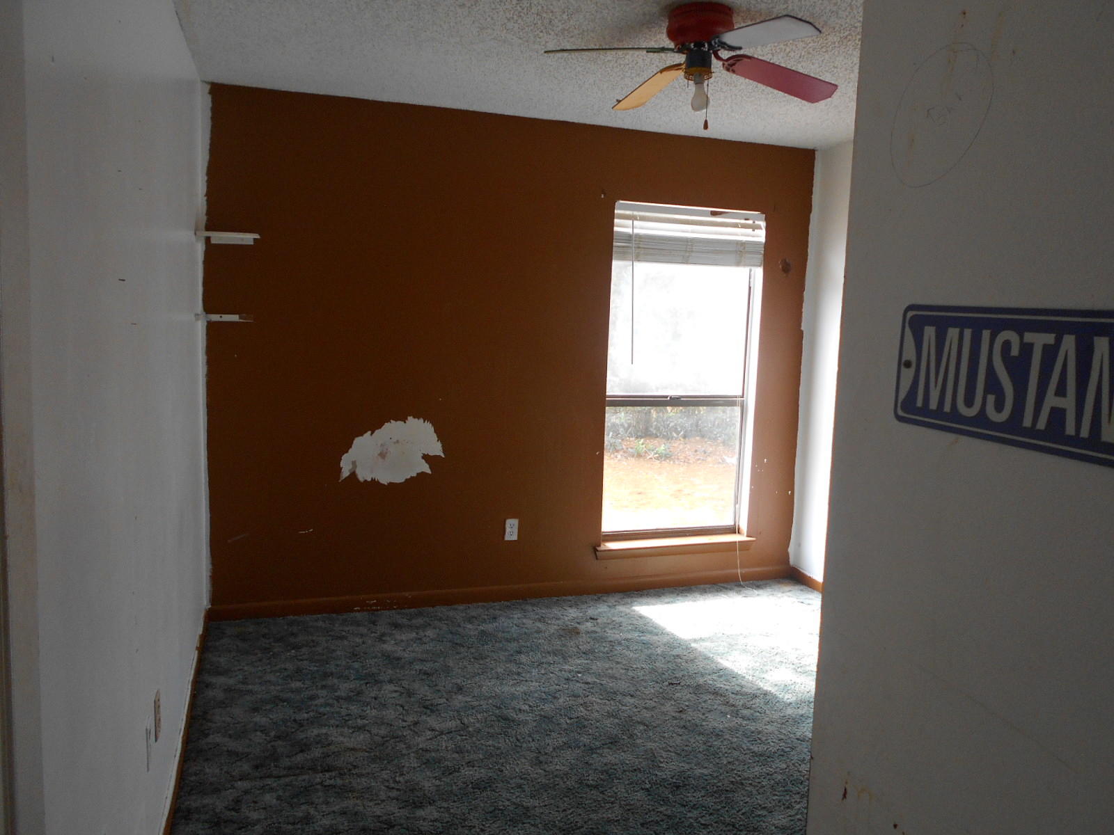 PINEWOOD ESTATES - Residential