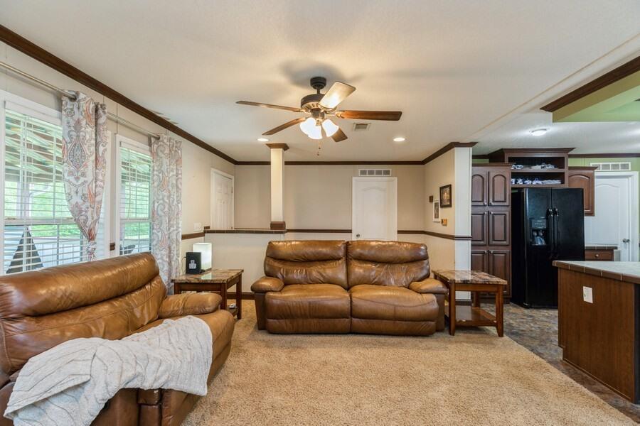 M/H NORTH - Residential