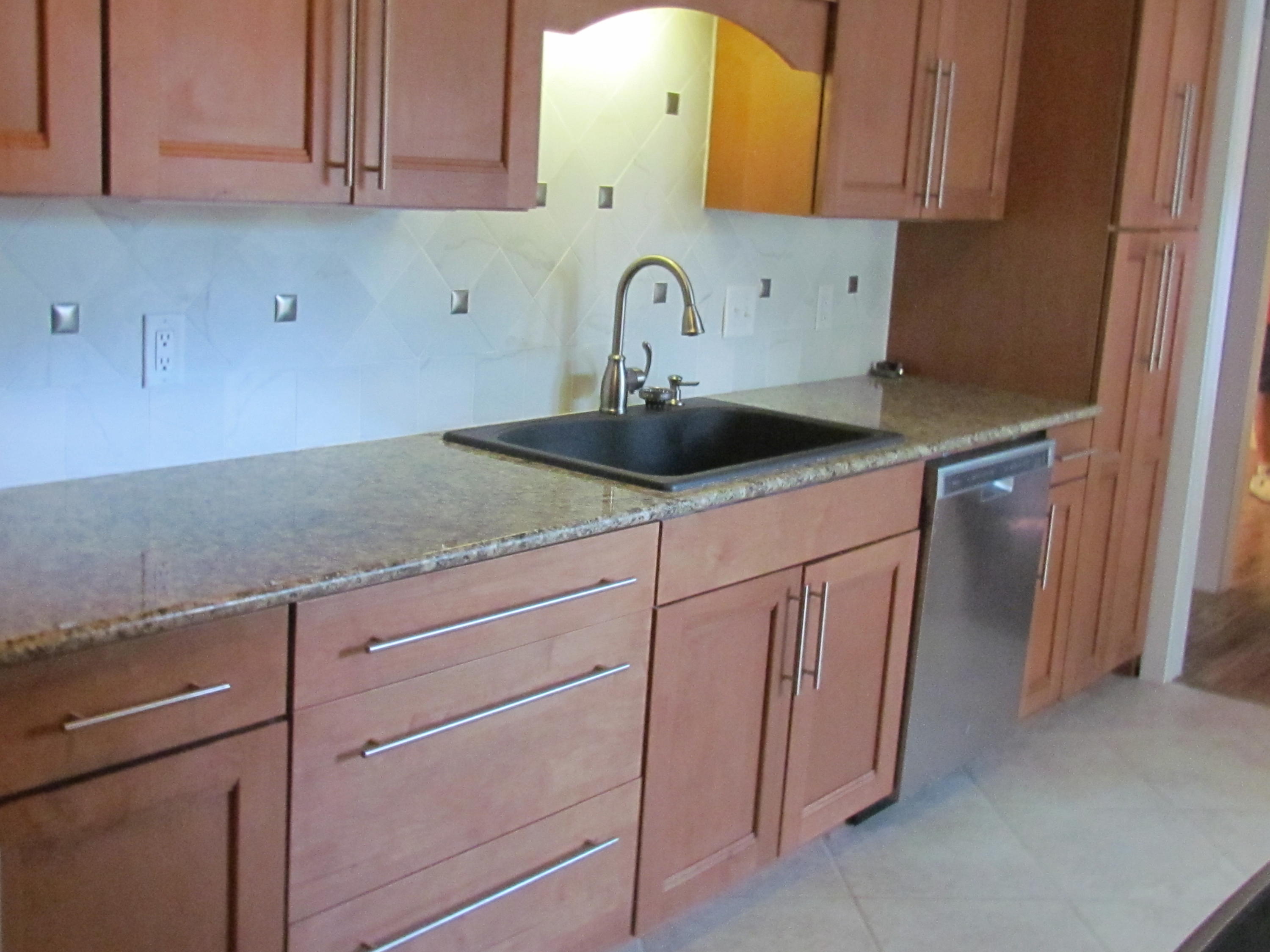 PINEWOOD ESTATES - Residential Lease