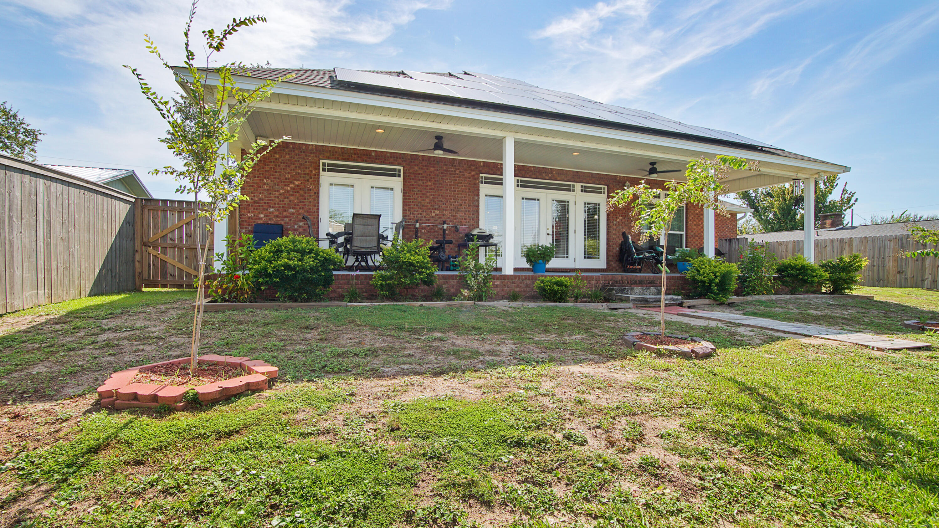 NO RECORDED SUBDIVISION - Residential