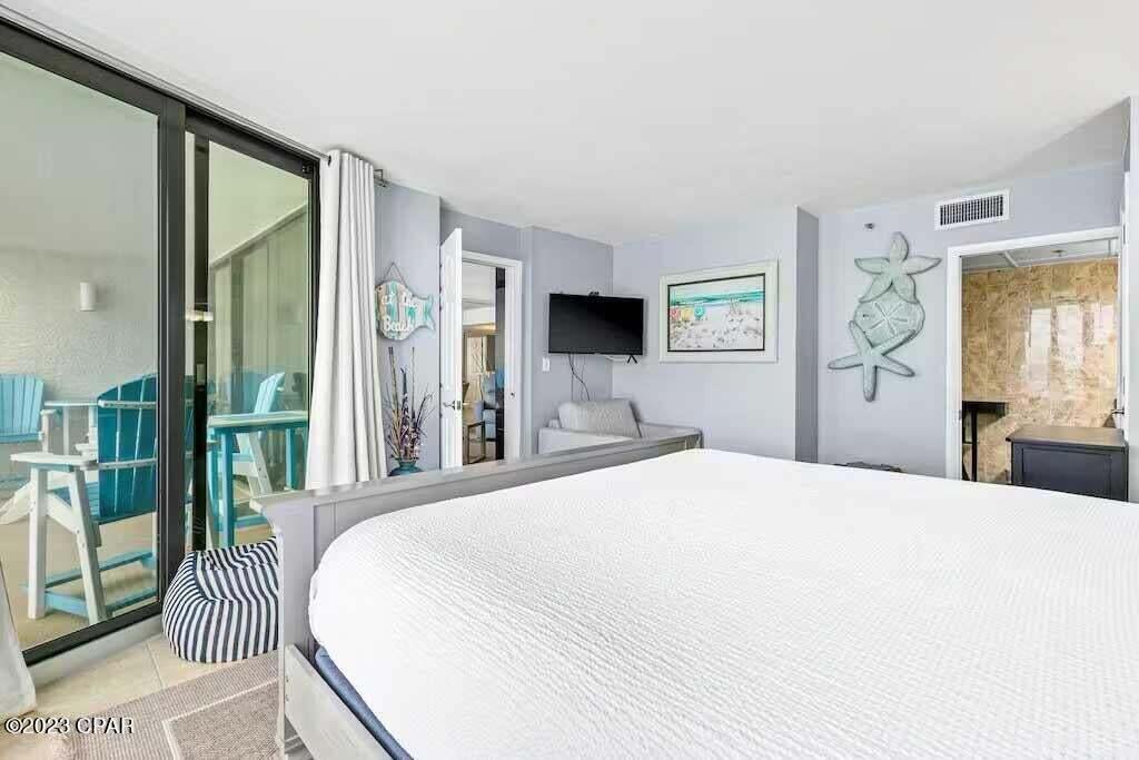 EDGEWATER TOWER 3 - Residential