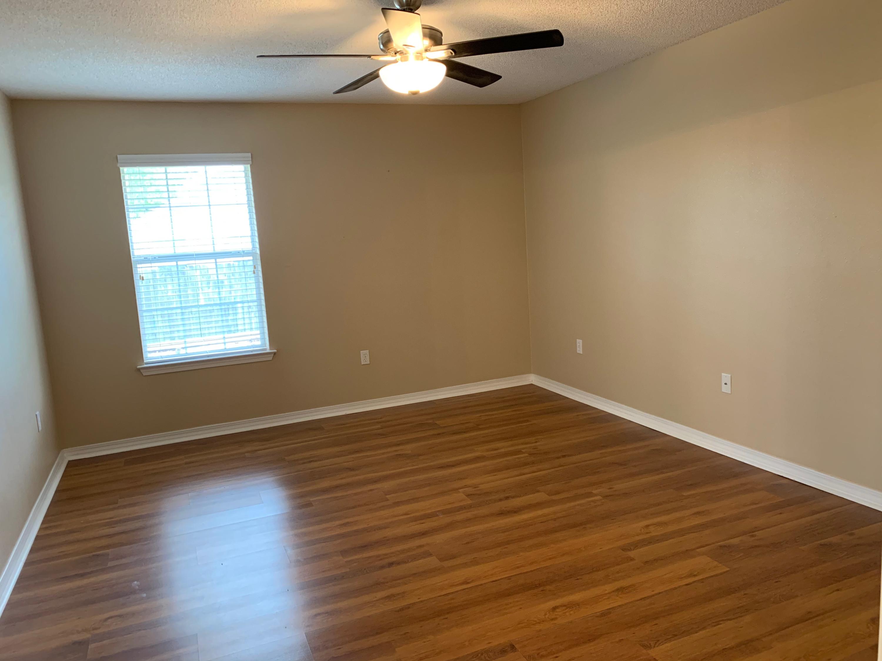 VICTORIAN VILLAGE - Residential