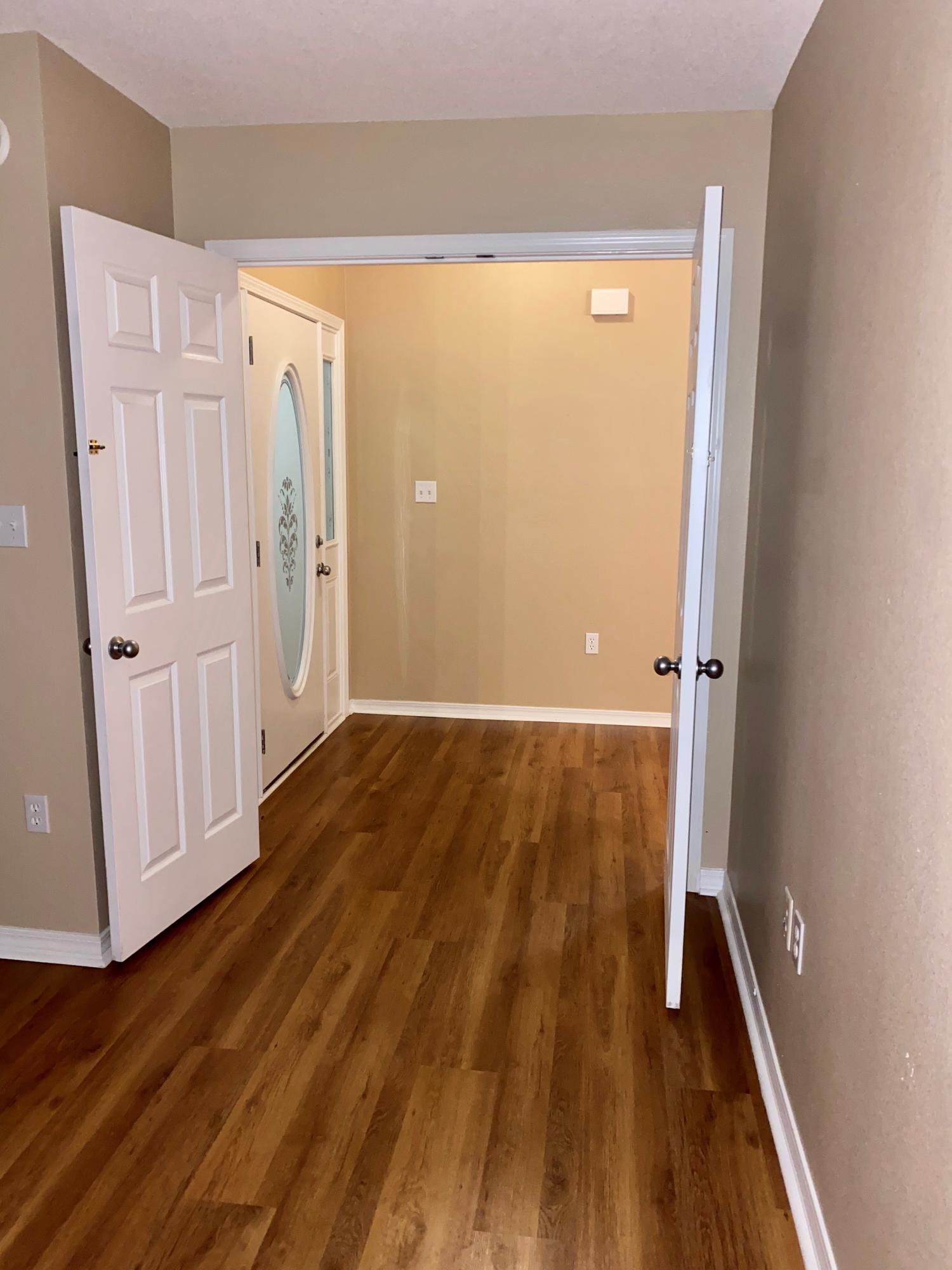 VICTORIAN VILLAGE - Residential