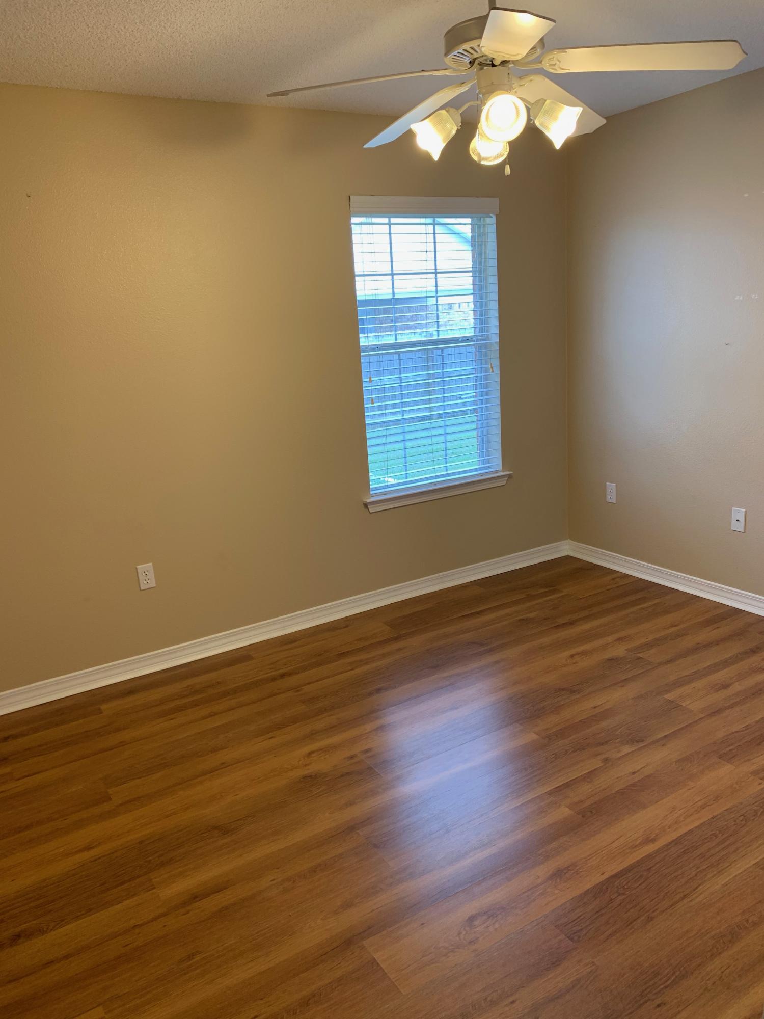 VICTORIAN VILLAGE - Residential