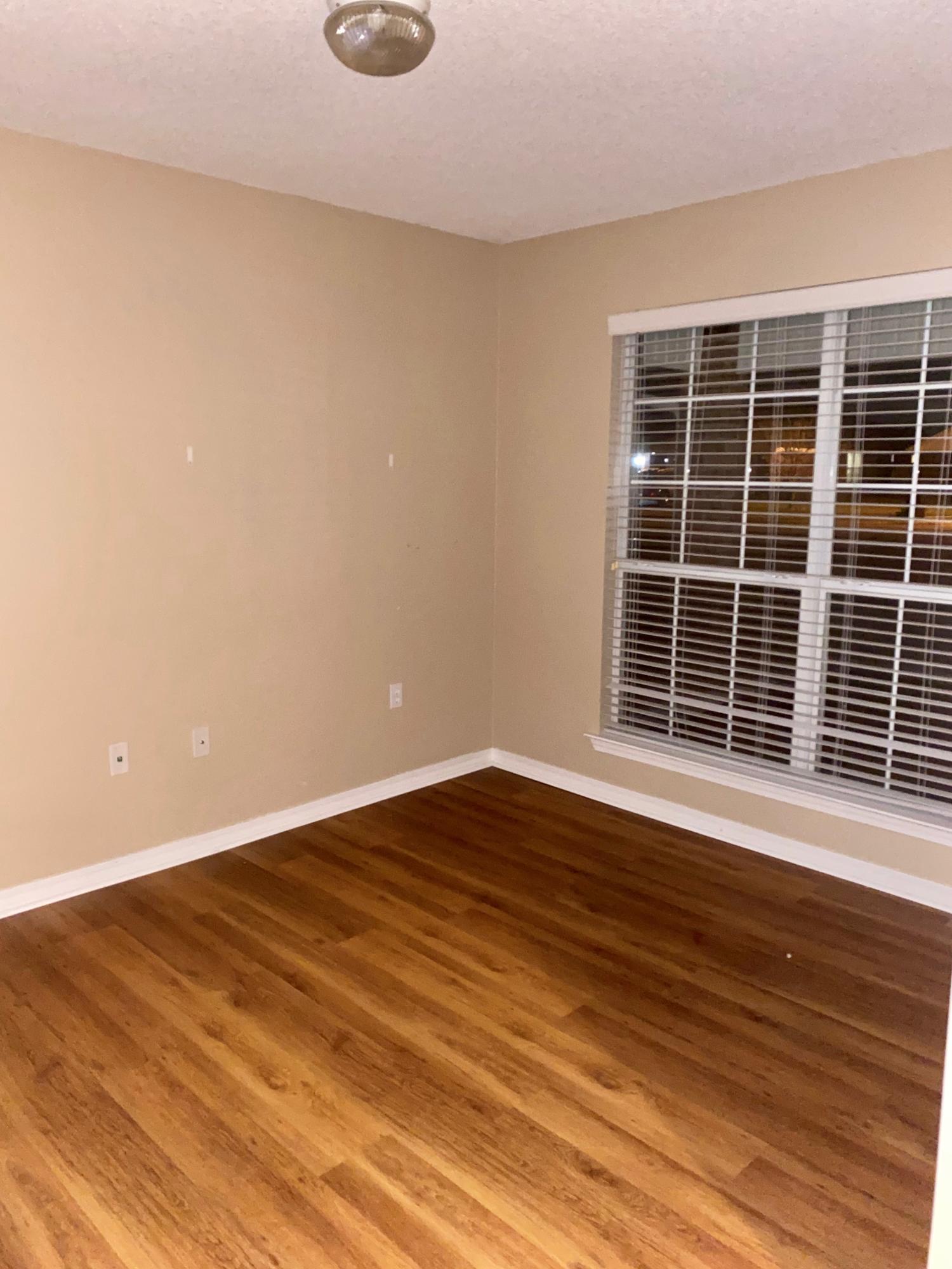 VICTORIAN VILLAGE - Residential