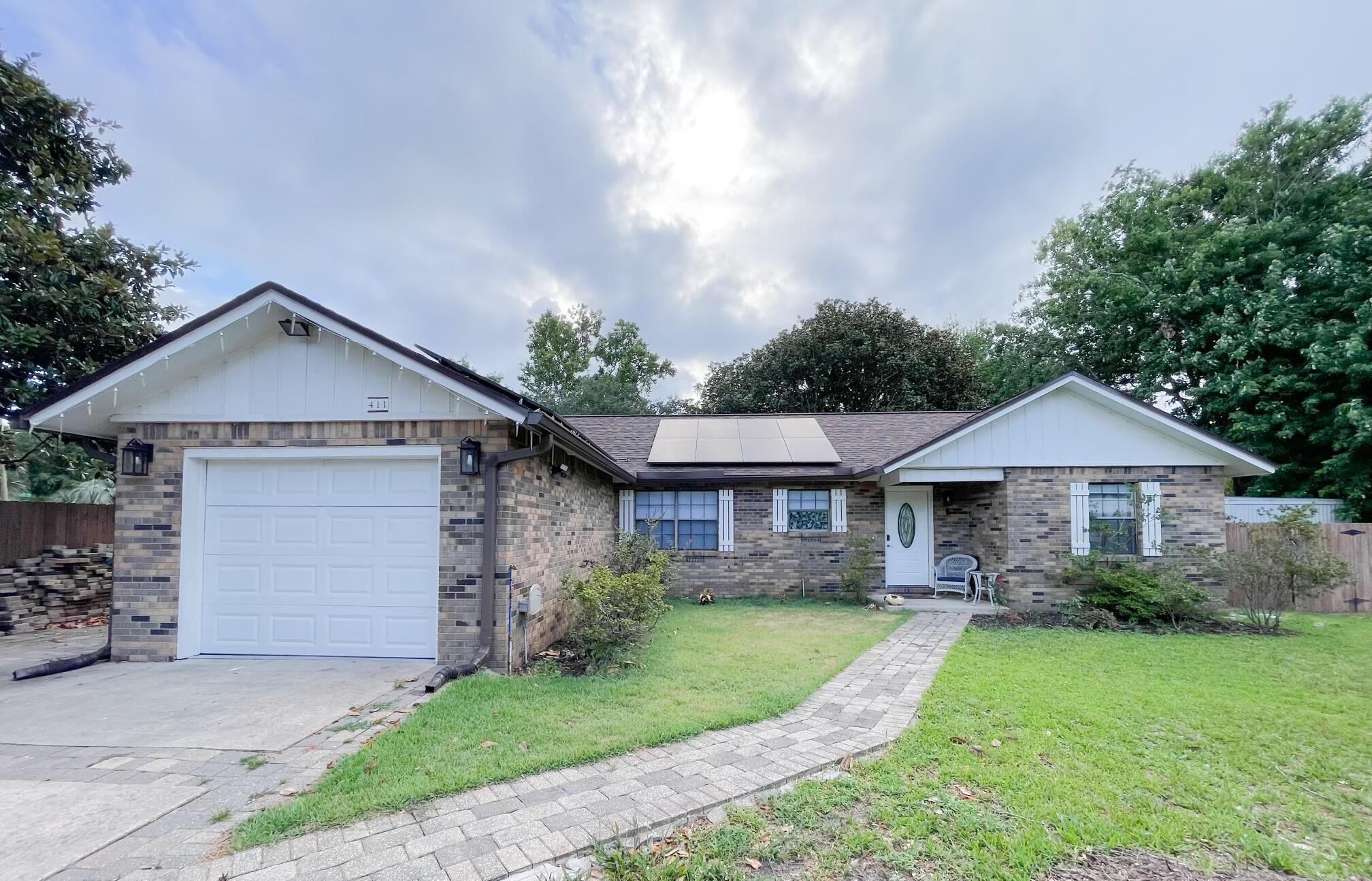 EASTWOOD 9TH ADDN - Residential Lease