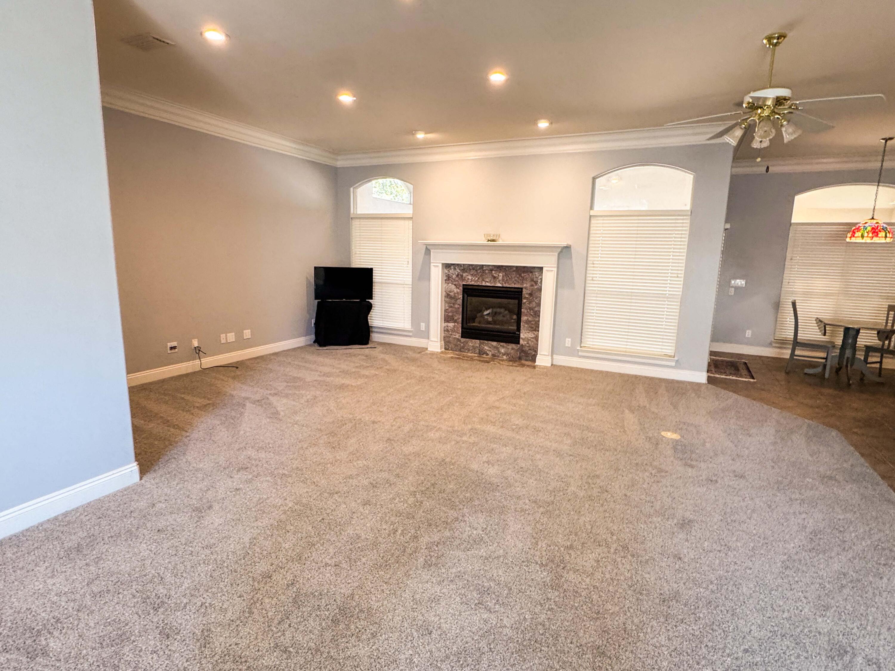 LONGWOOD PINES S/D - Residential