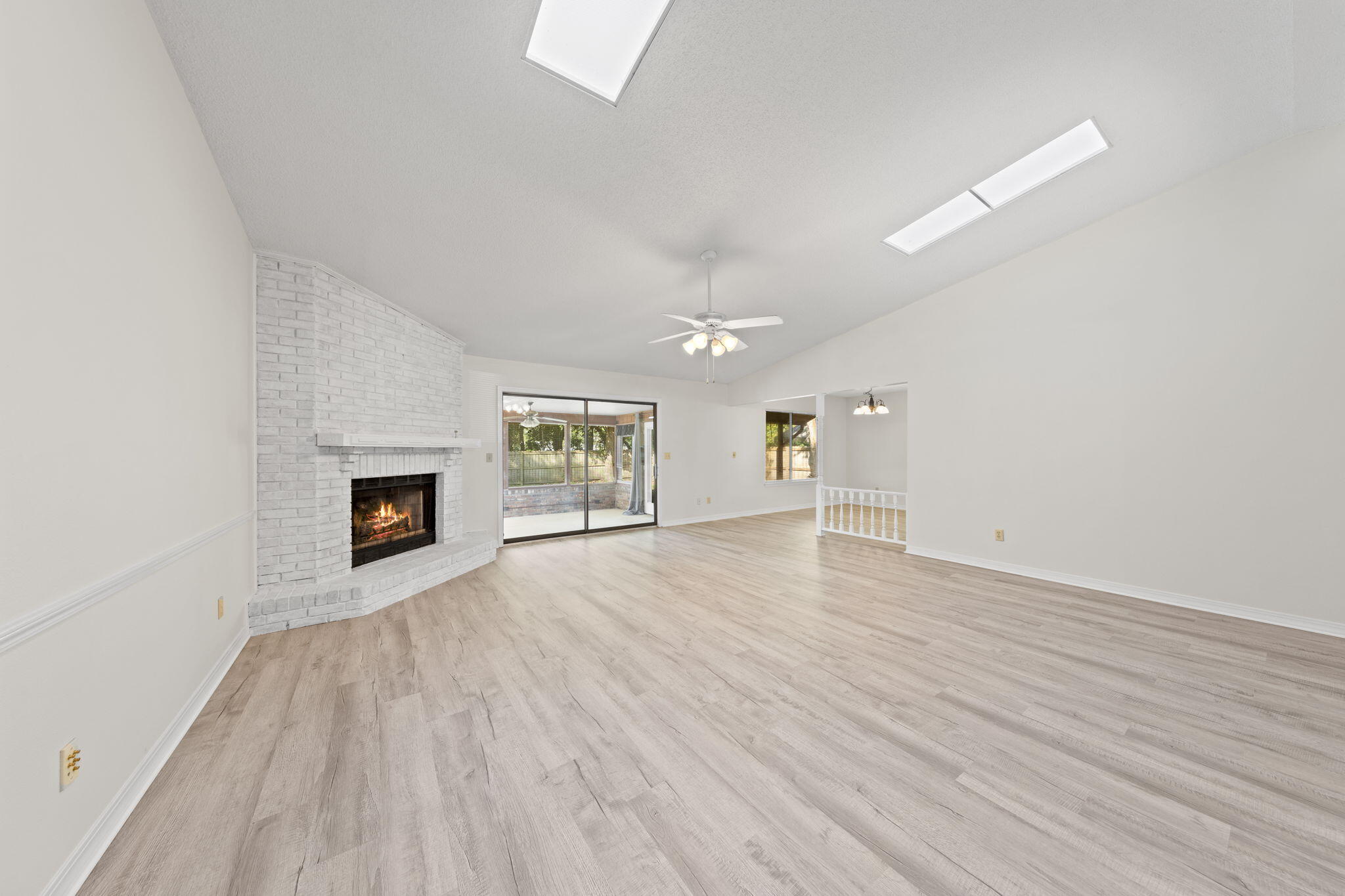 ROCKYWOOD PH 2 - Residential Lease