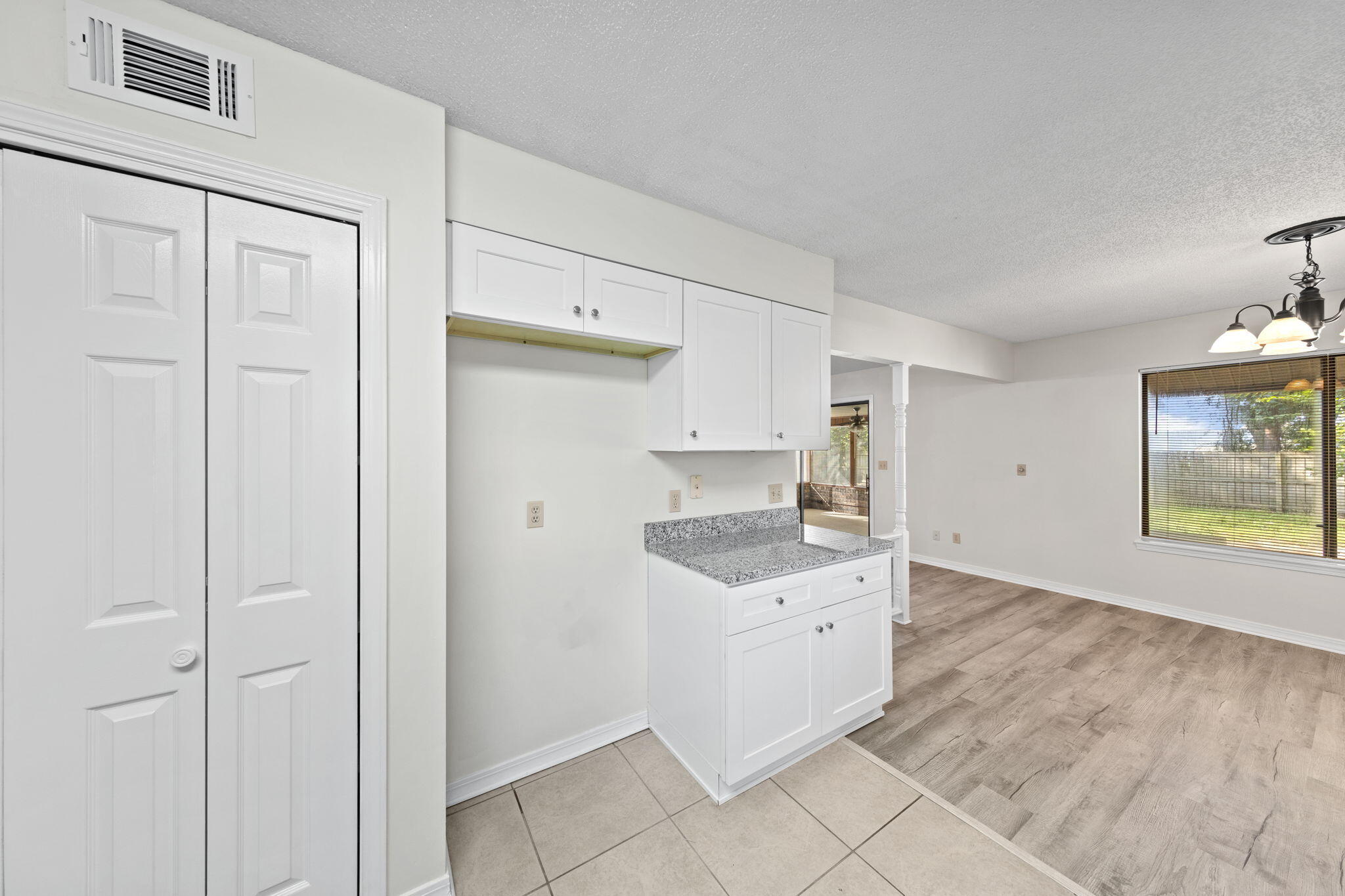 ROCKYWOOD PH 2 - Residential Lease