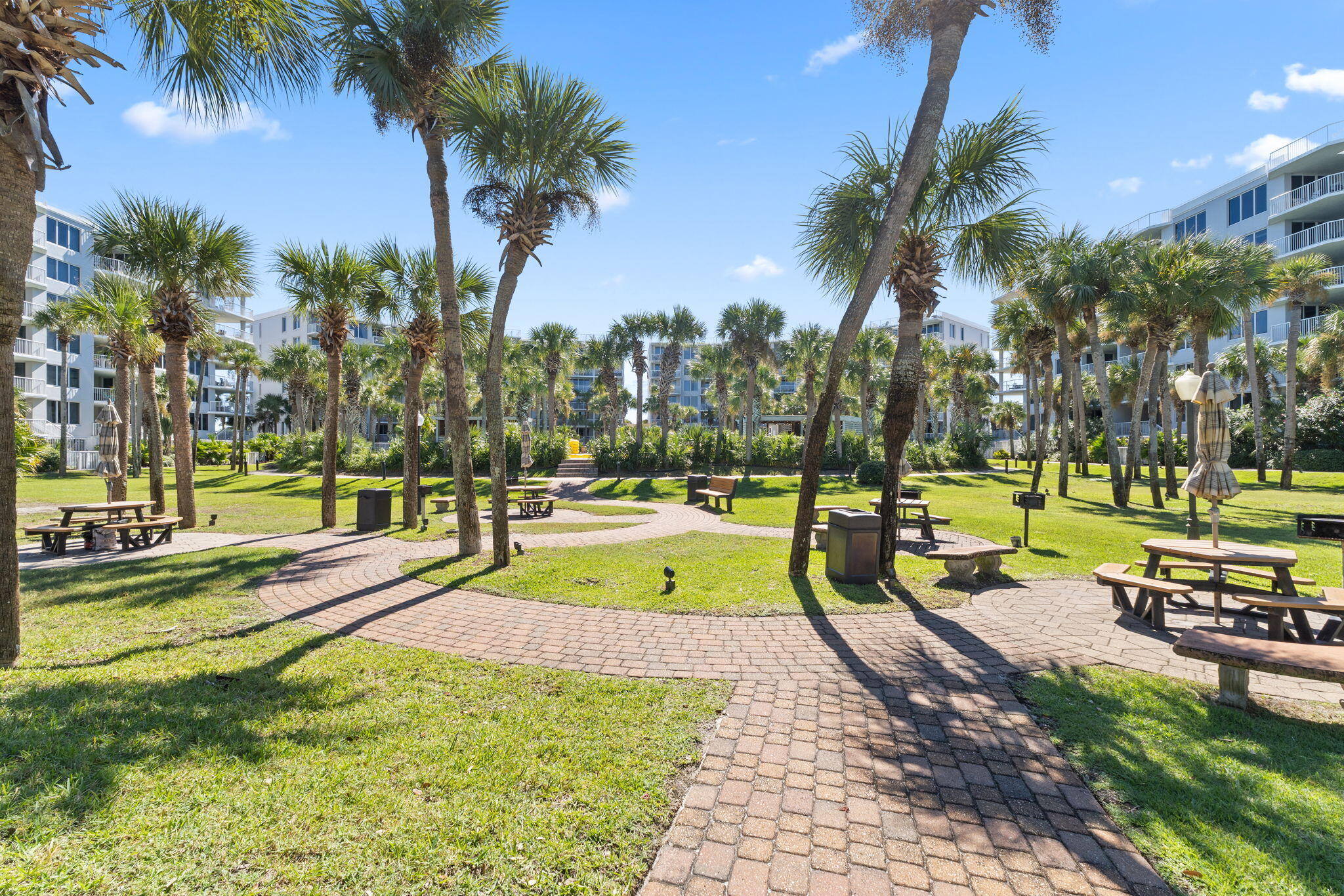 DESTIN WEST PELICAN - Residential