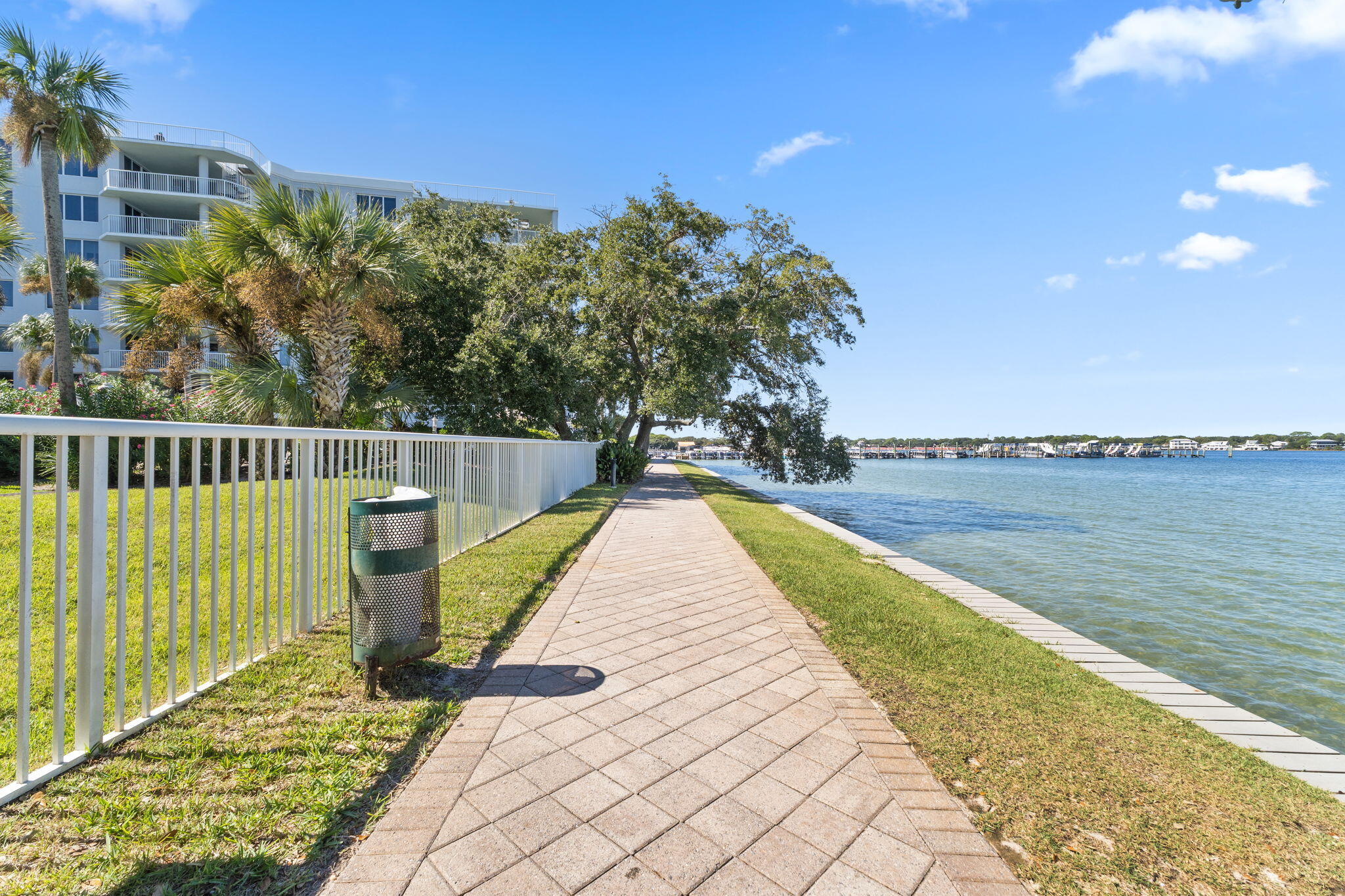 DESTIN WEST PELICAN - Residential