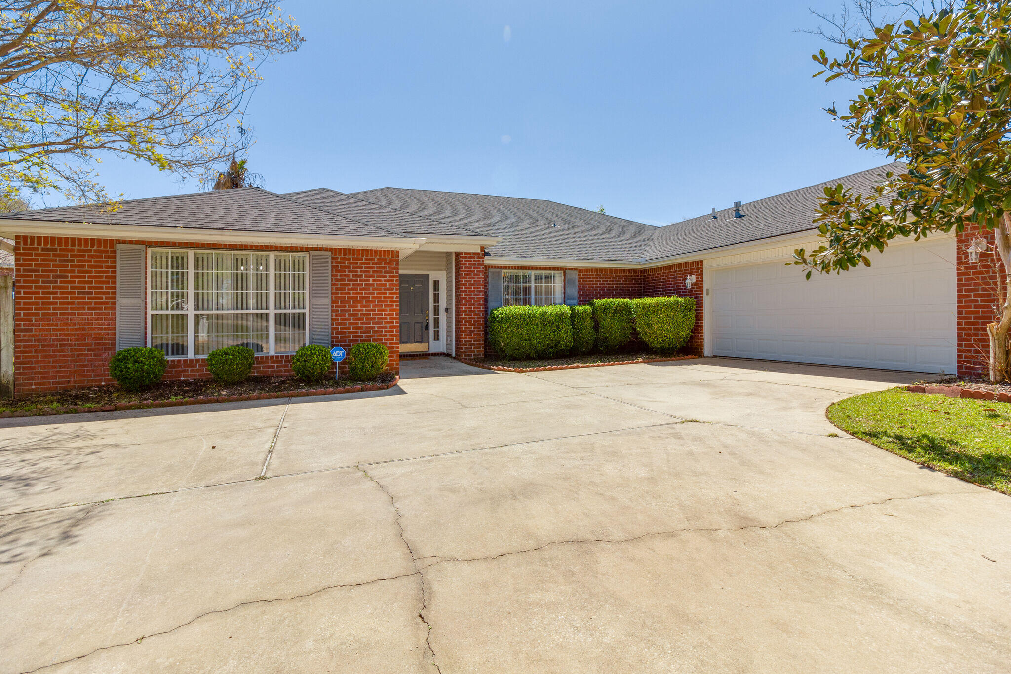 SILVER OAKS PH 1 - Residential Lease