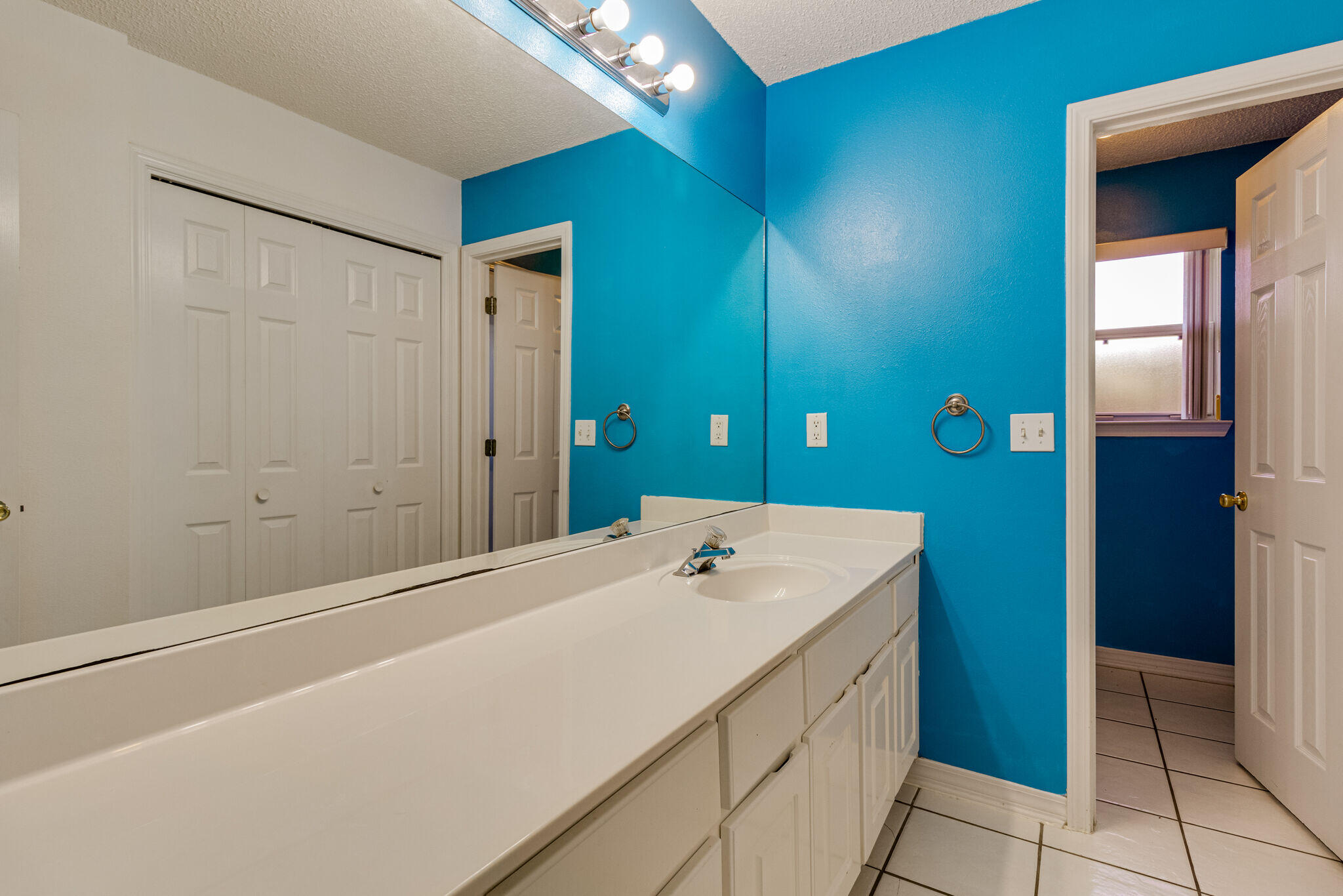 SILVER OAKS PH 1 - Residential Lease