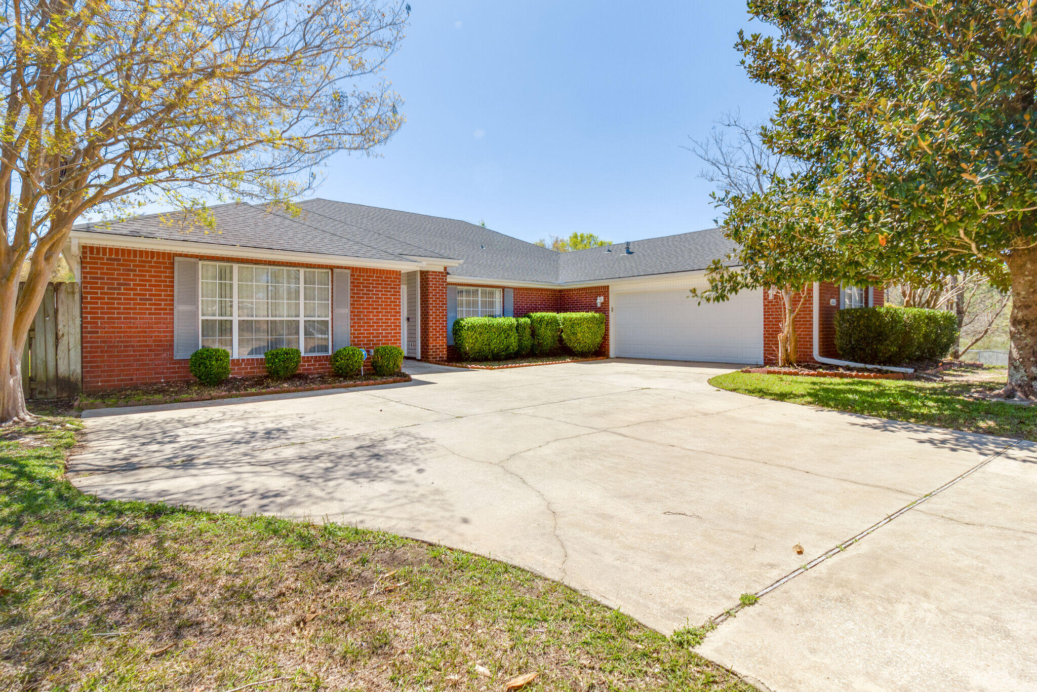 SILVER OAKS PH 1 - Residential Lease