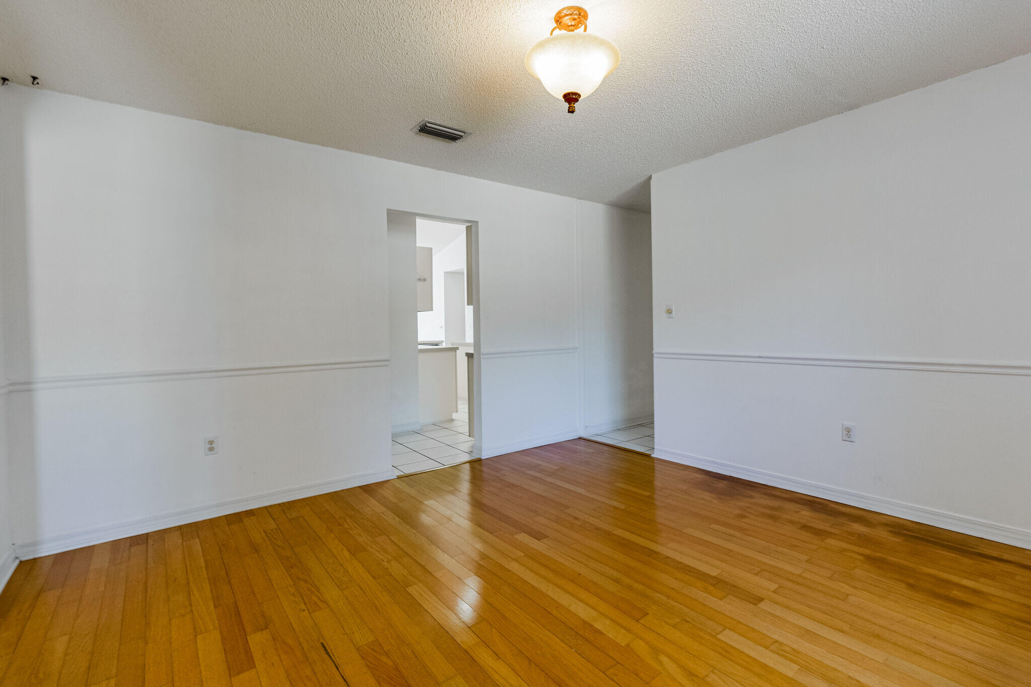 SILVER OAKS PH 1 - Residential Lease