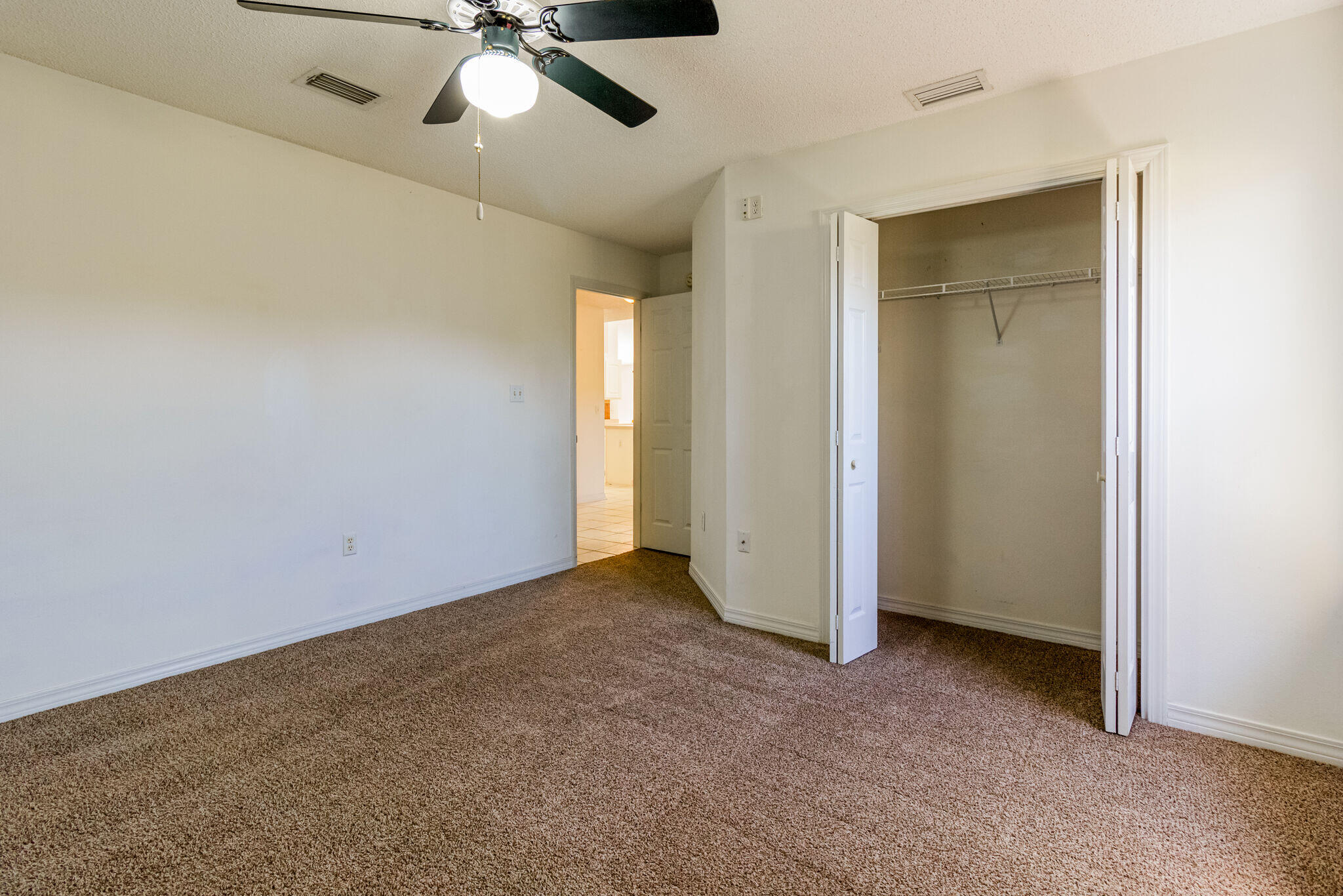 SILVER OAKS PH 1 - Residential Lease