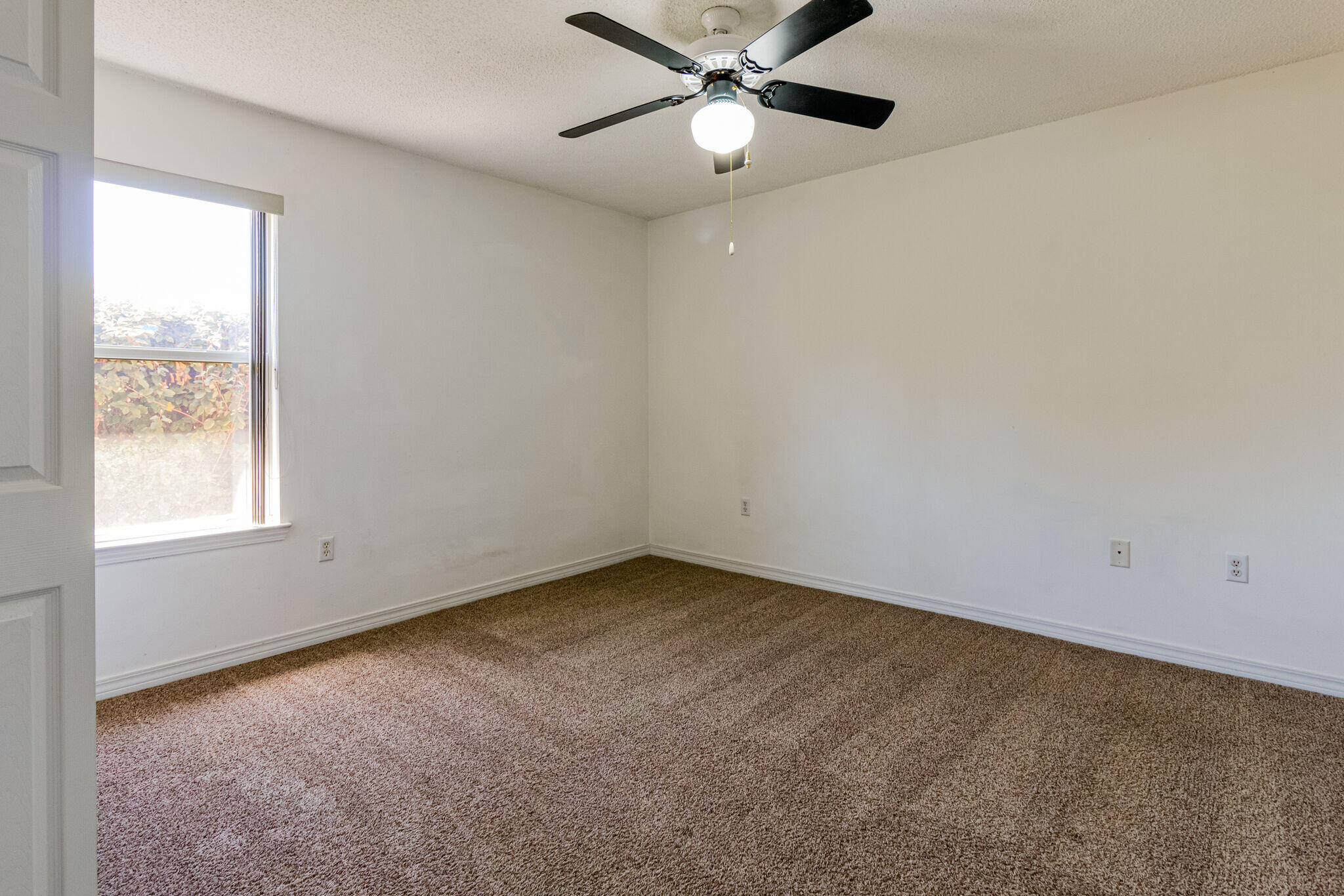 SILVER OAKS PH 1 - Residential Lease