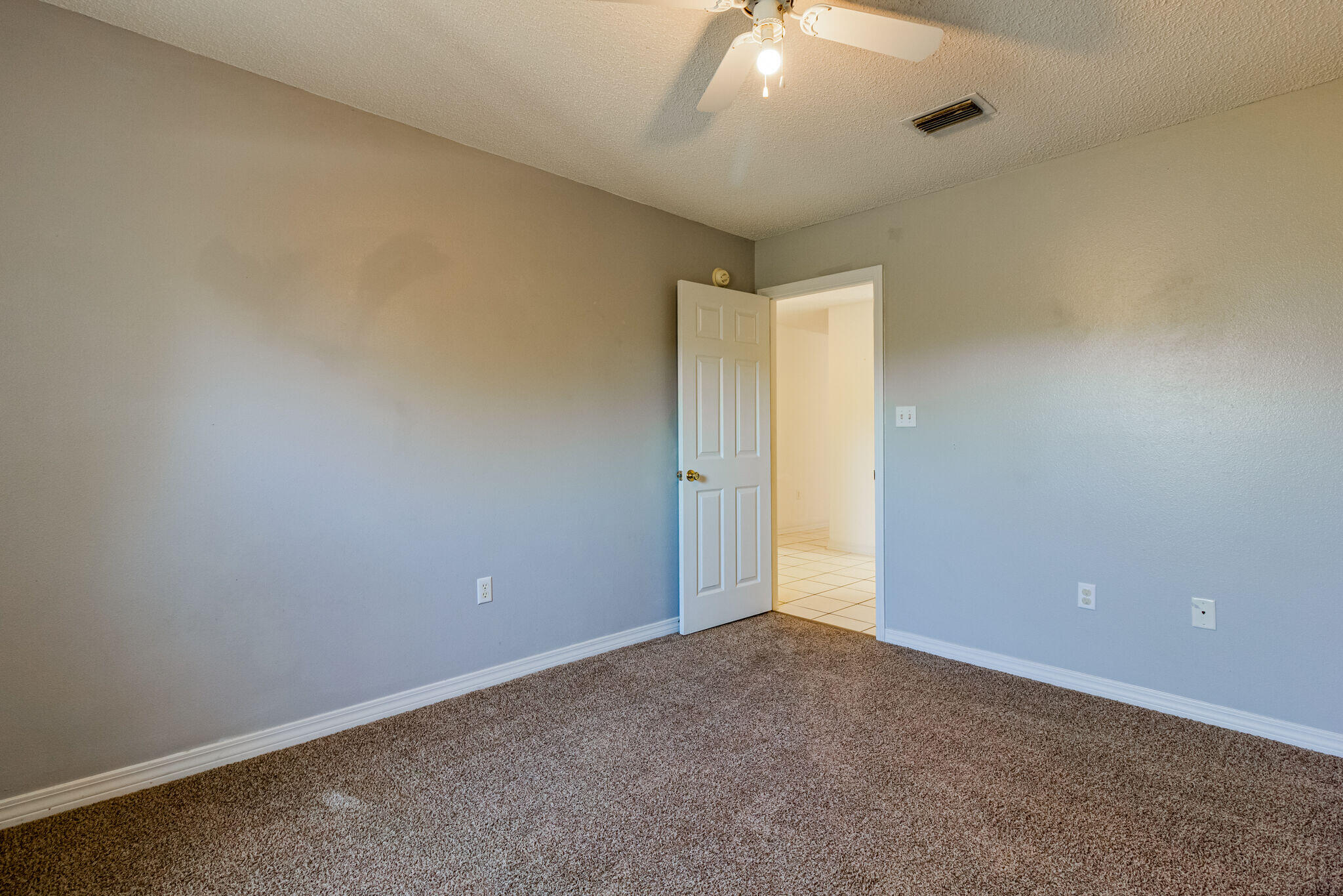 SILVER OAKS PH 1 - Residential Lease