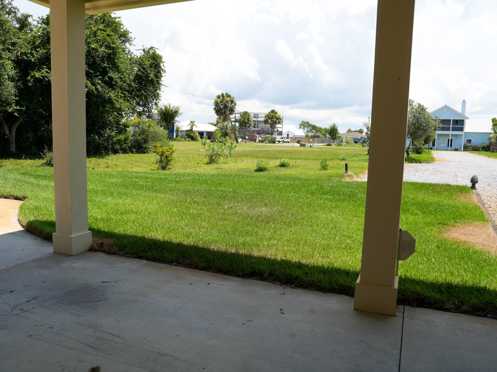 NO RECORDED SUBDIVISION - Residential