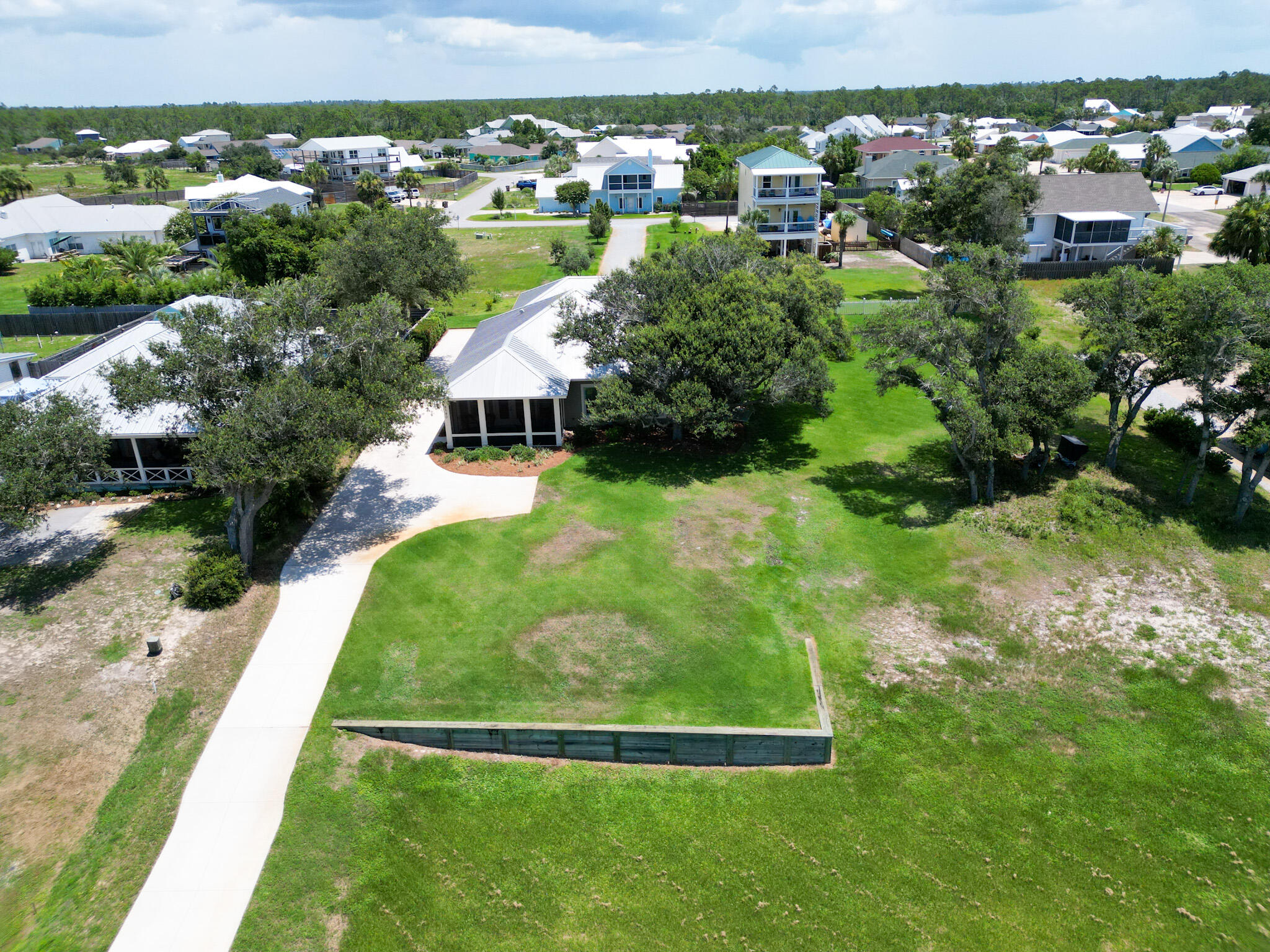 NO RECORDED SUBDIVISION - Residential