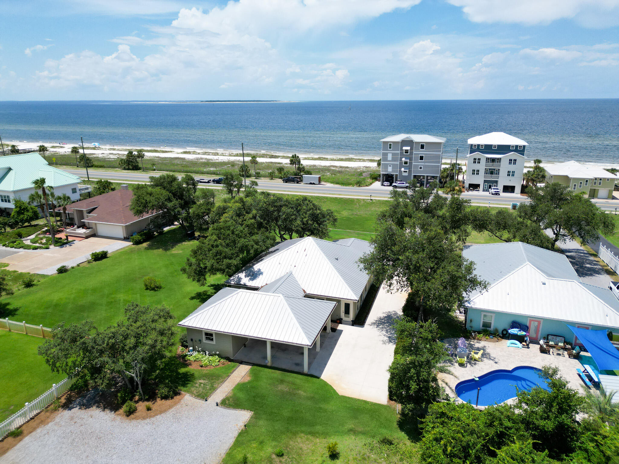 NO RECORDED SUBDIVISION - Residential